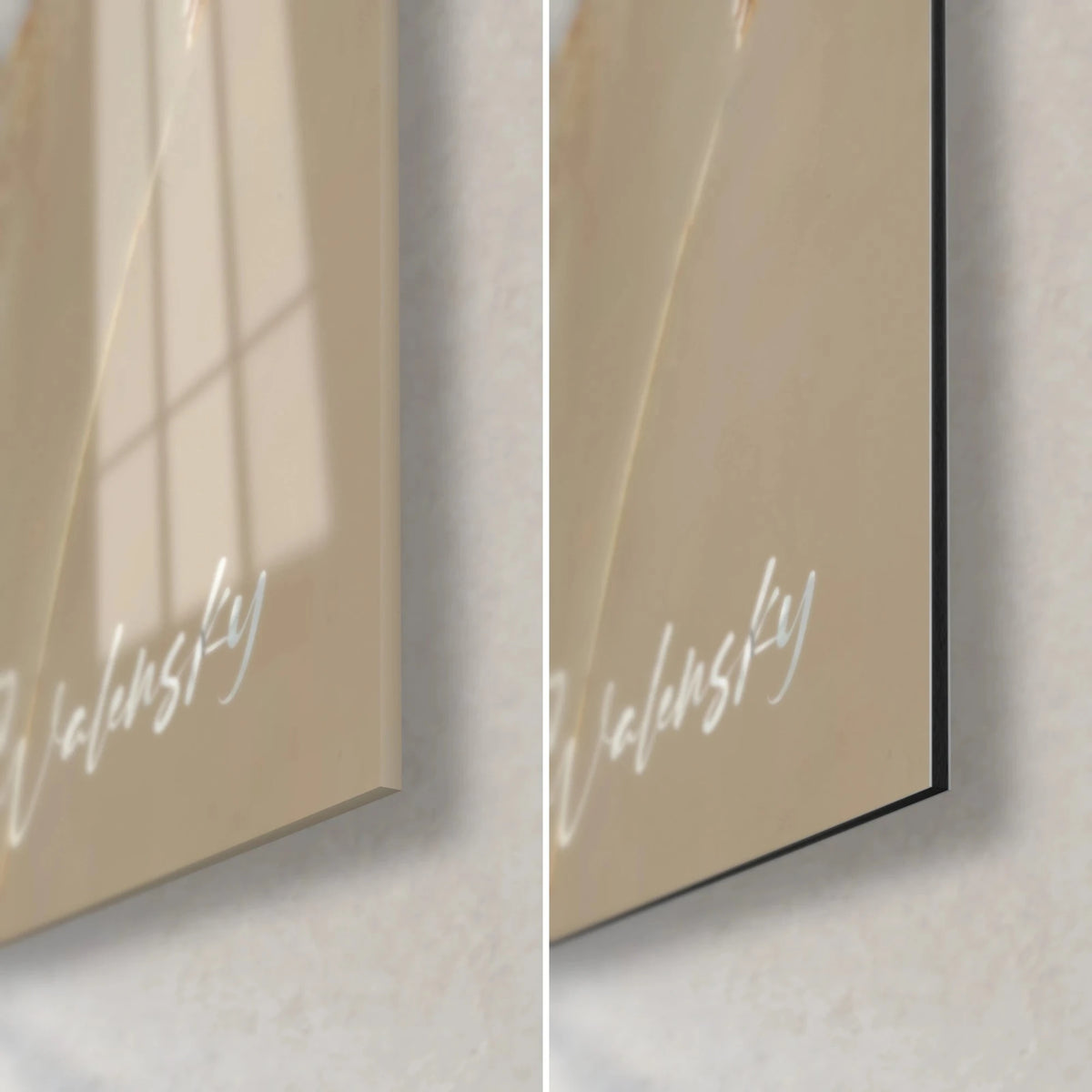 Tableau tigre blanc aux reflets sur le verre brillant à gauche, Dibond mat beige à droite, tranche de 3 mm et signature Walensky, coin bas droit