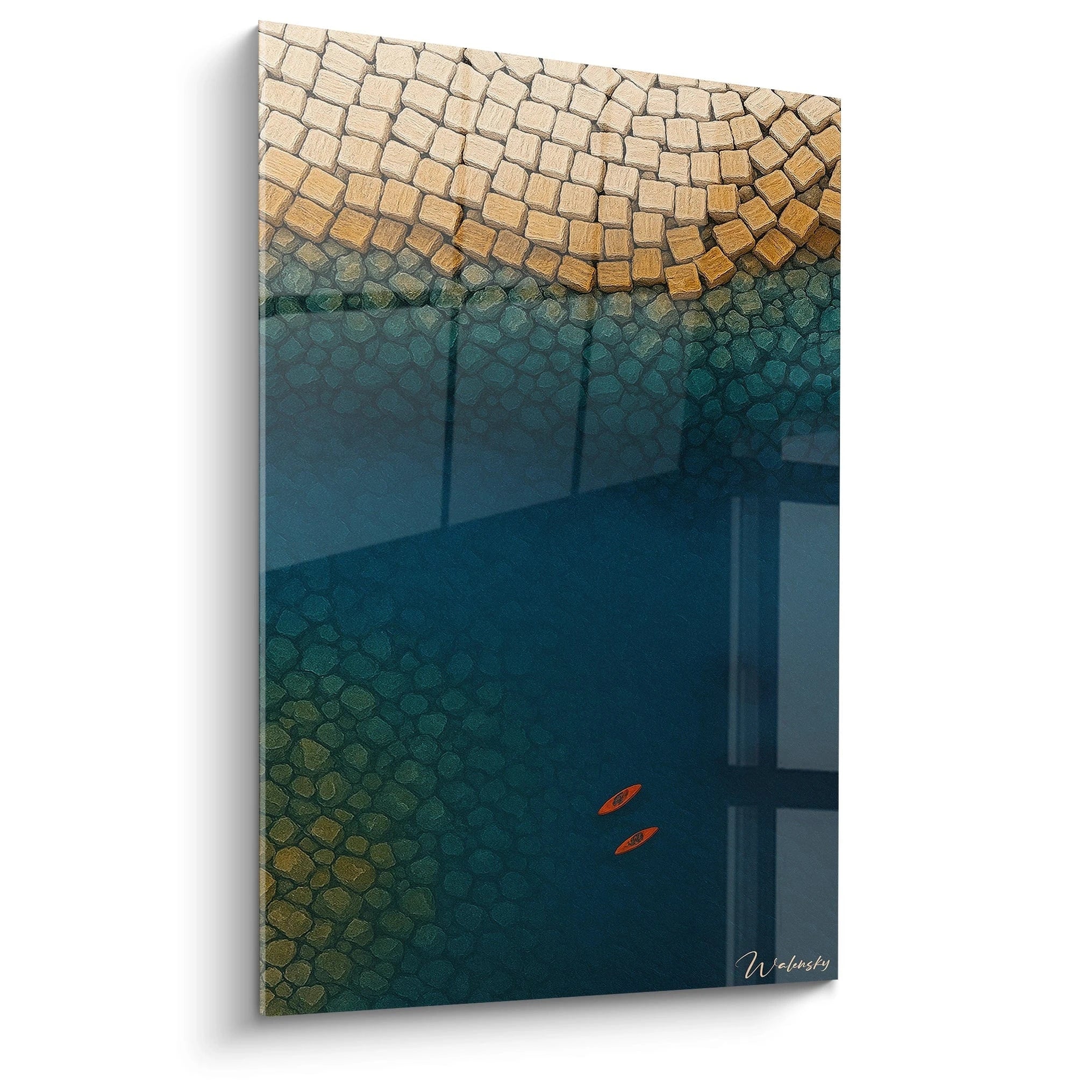 Un tableau vue aérienne représentant une côte avec transition de pavés beiges et dorés vers des eaux bleu profond, textures en mosaïque et deux kayaks orange vif naviguant sur la surface marine.
