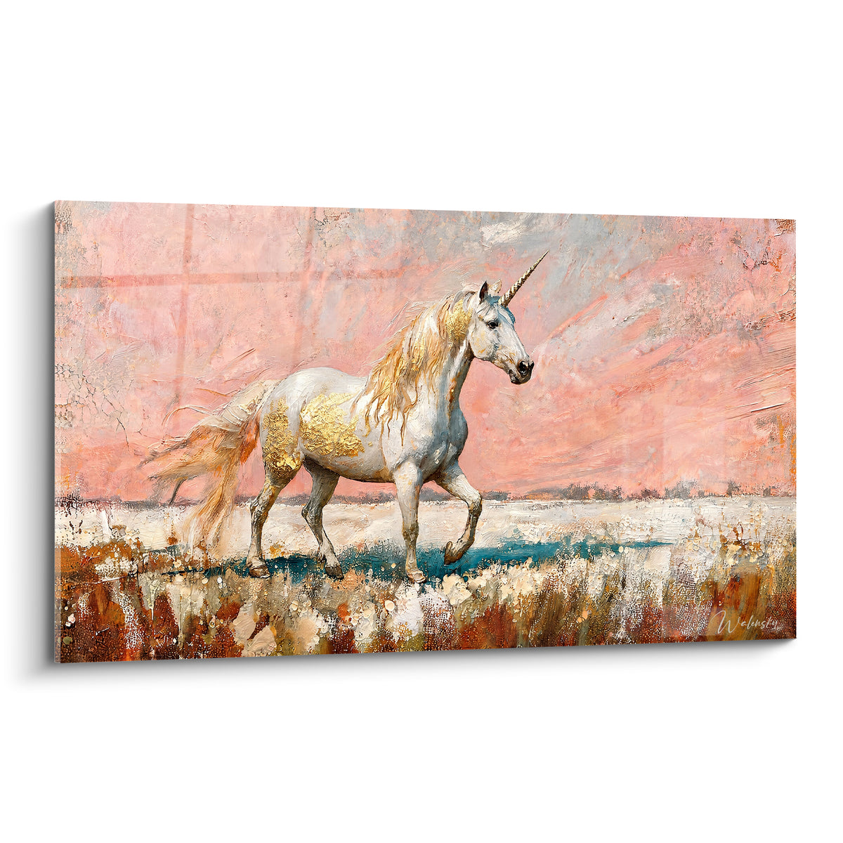 Licorne blanche à crinière dorée traversant un ciel rose corail texturé et poétique