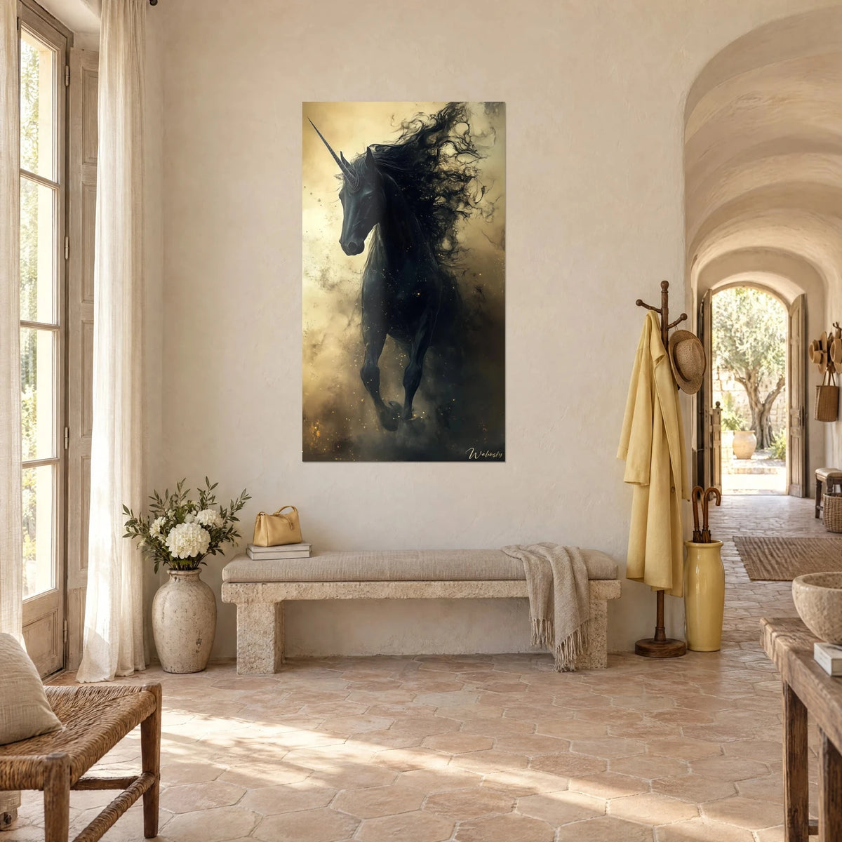 Schilderij van een fantastische hengst met spiraalvormige hoorn, inktzwarte manen en gouden wolken, Provençaals landhuis in driekwartaanzicht