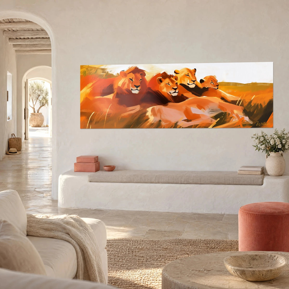 Gemälde ruhende Raubkatzen in der ockerfarbenen Savanne, leuchtend orangefarbenes Fell und goldenes Gras, aus dreiviertel Ansicht in einem mediterranen Haus