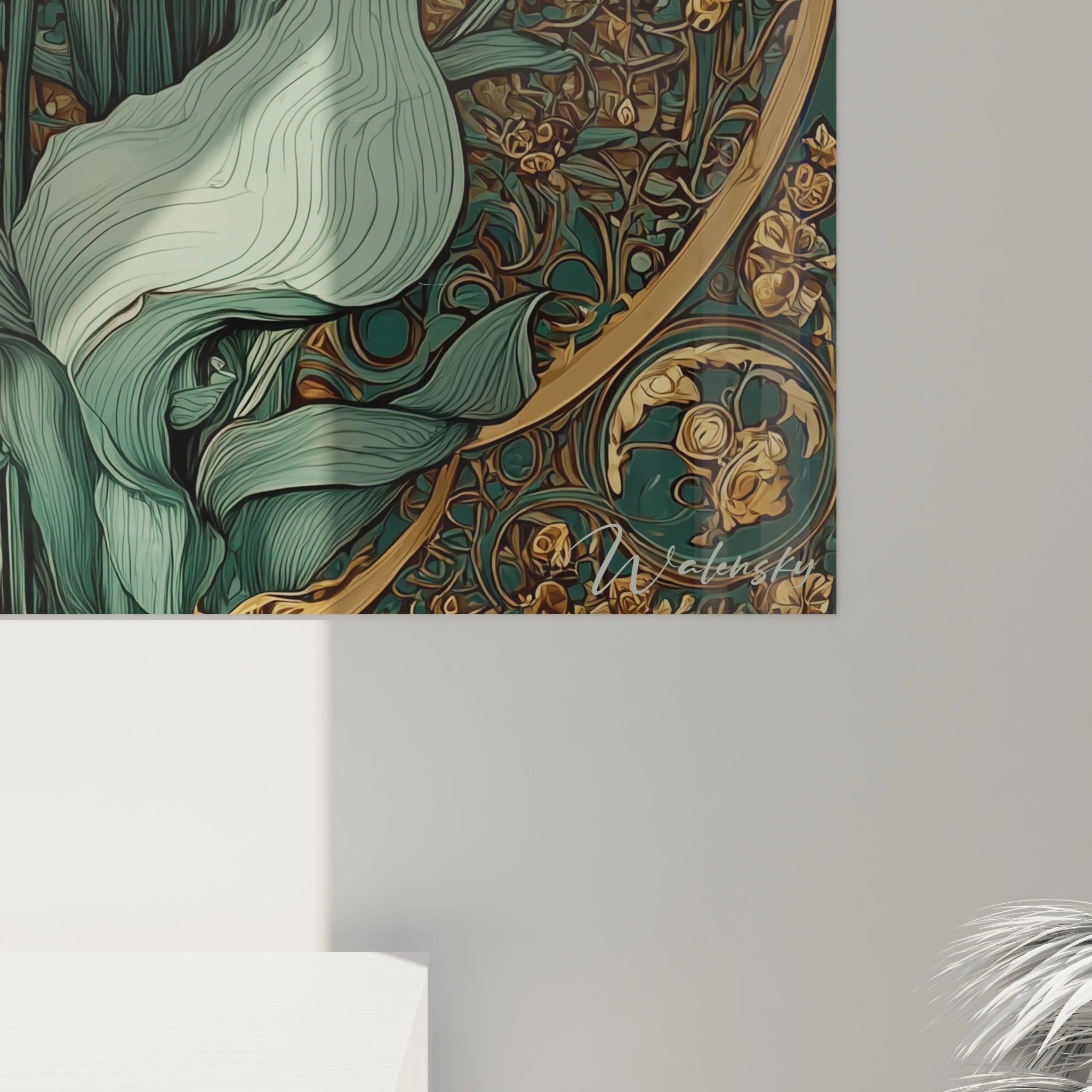Tableau mural Walensky gros plan sur motif floral vert et or avec feuille de lotus, tableau lotus art nouveau élégant