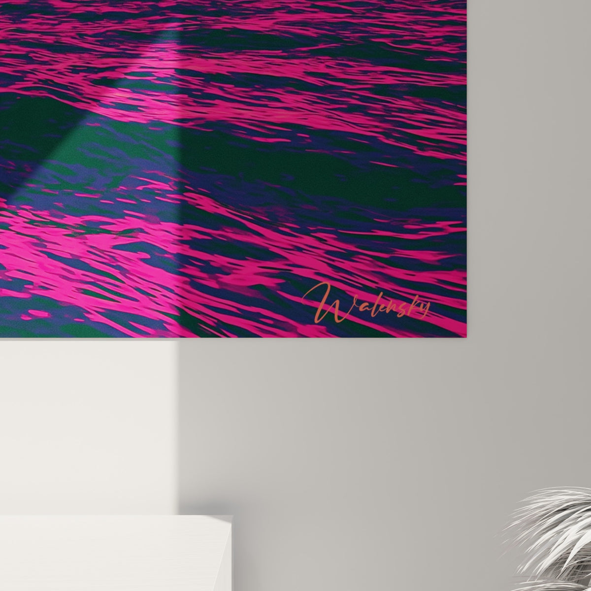 Empâtements orangés et coulures fuchsia de la toile Lune révélant le grain de la peinture nocturne