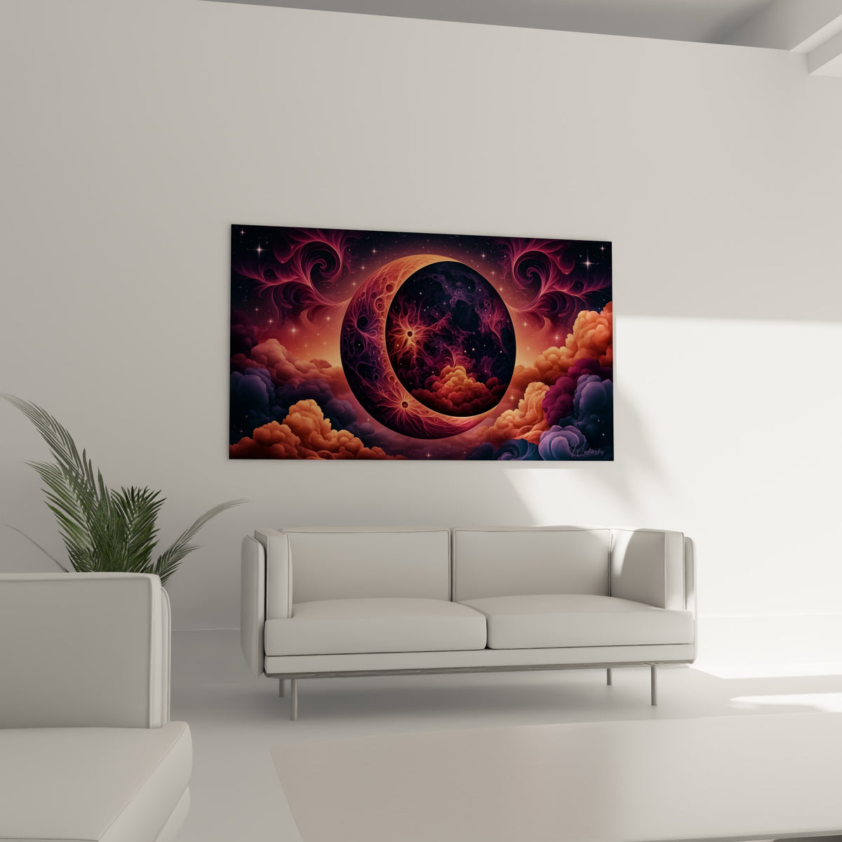 Volutes cosmiques pourpres et dorées installées au-dessus d'un canapé dans un salon lumineux