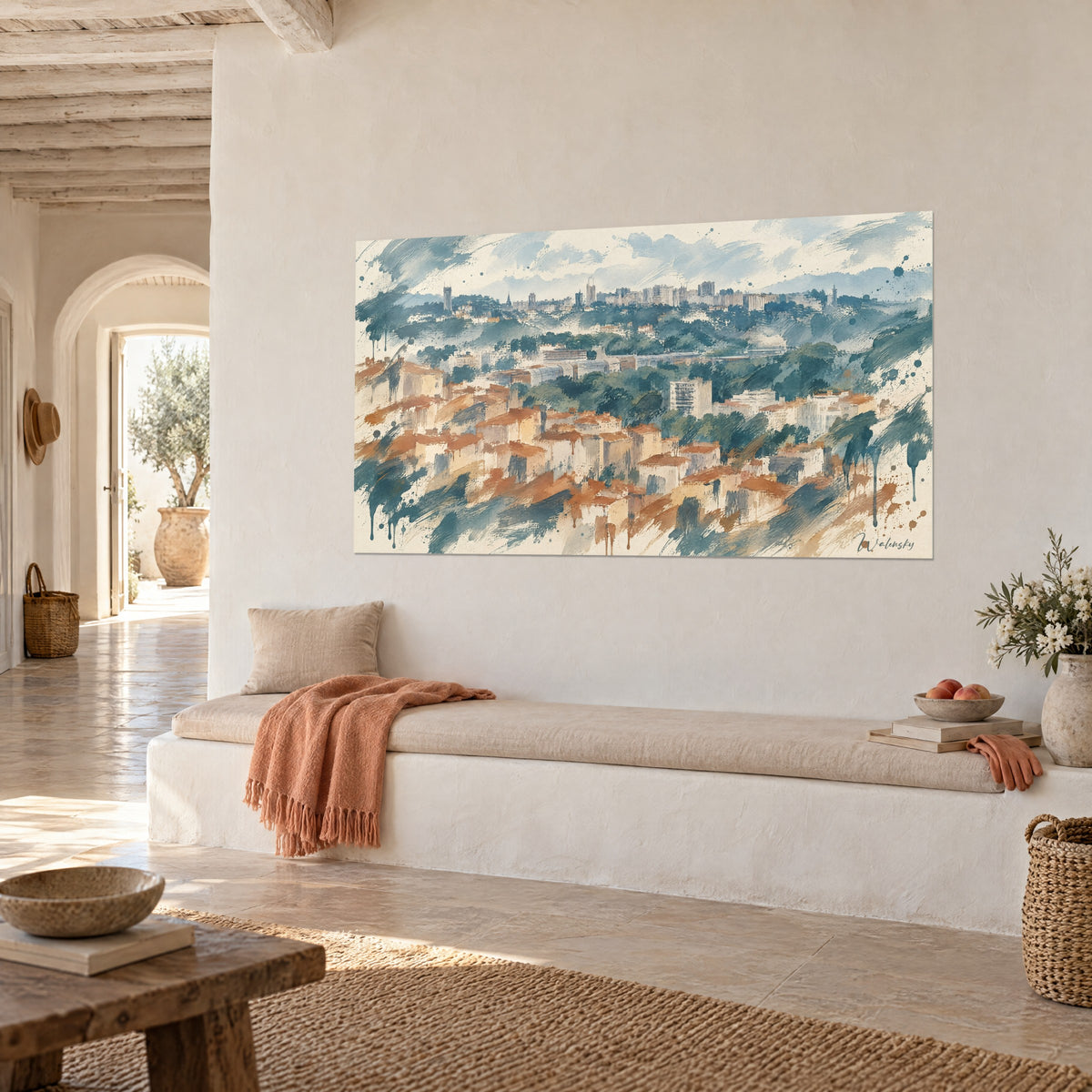Paysage lyonnais mêlant terracotta et bleu pastel, installé au-dessus d'un canapé dans un salon lumineux