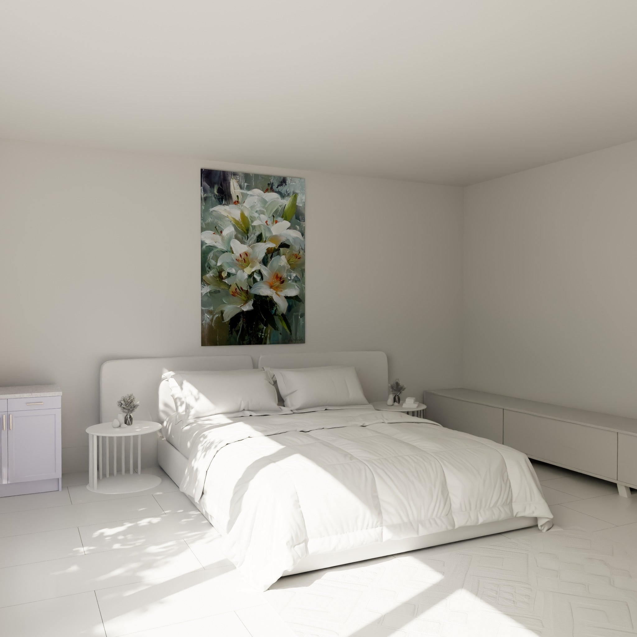 Bouquet de lys blancs et ocre, empâtements épais, au-dessus d'un lit dans une chambre claire