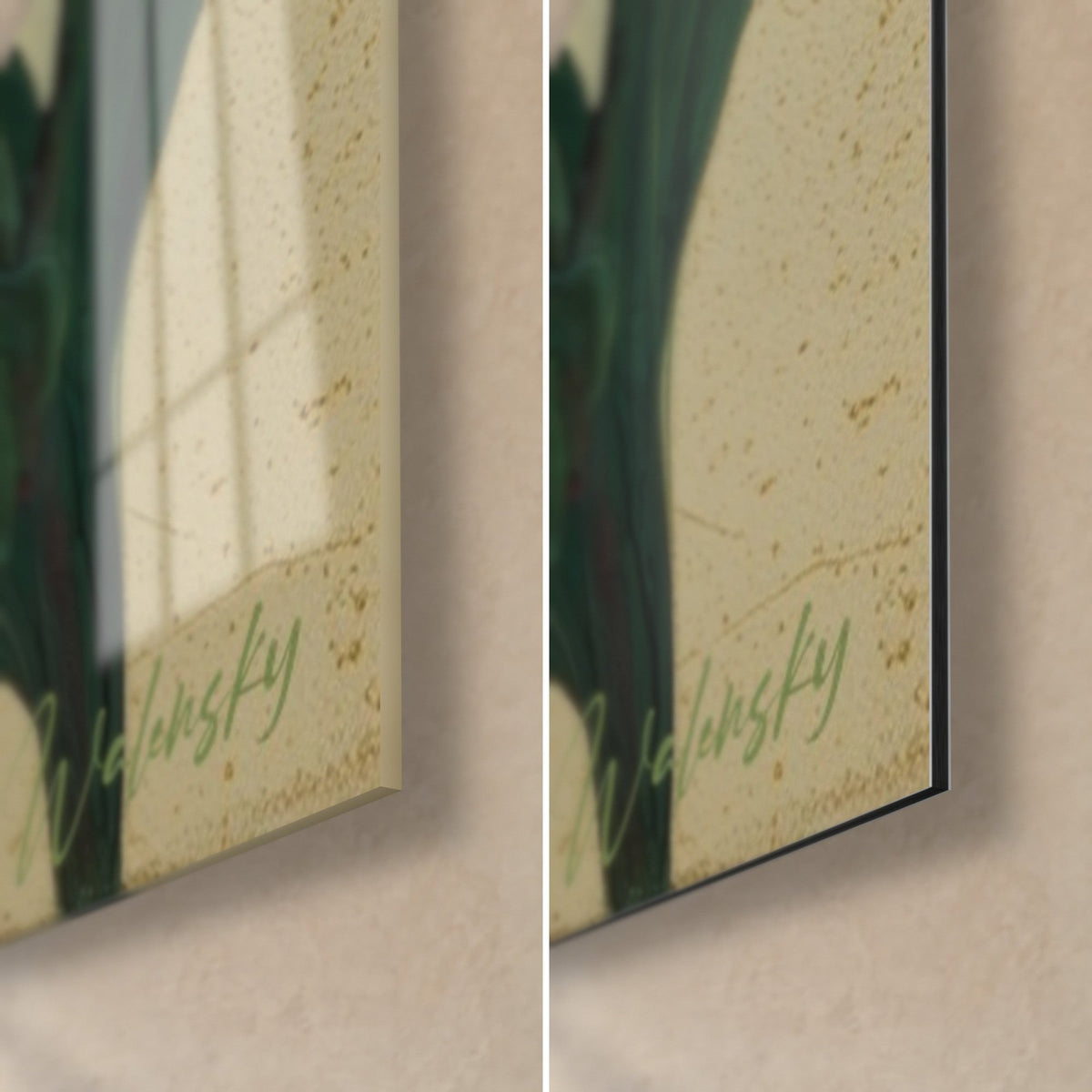 Tableau lys en fleur, feuillage vert profond et fond beige : coin du verre brillant et du Dibond mat, tranche noire