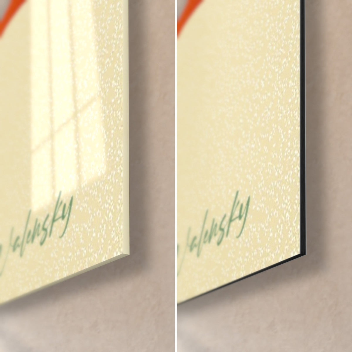 Tableau lys orange, coin bas droit : verre acrylique brillant à gauche, alu Dibond mat à droite, tranche noire de 3 mm