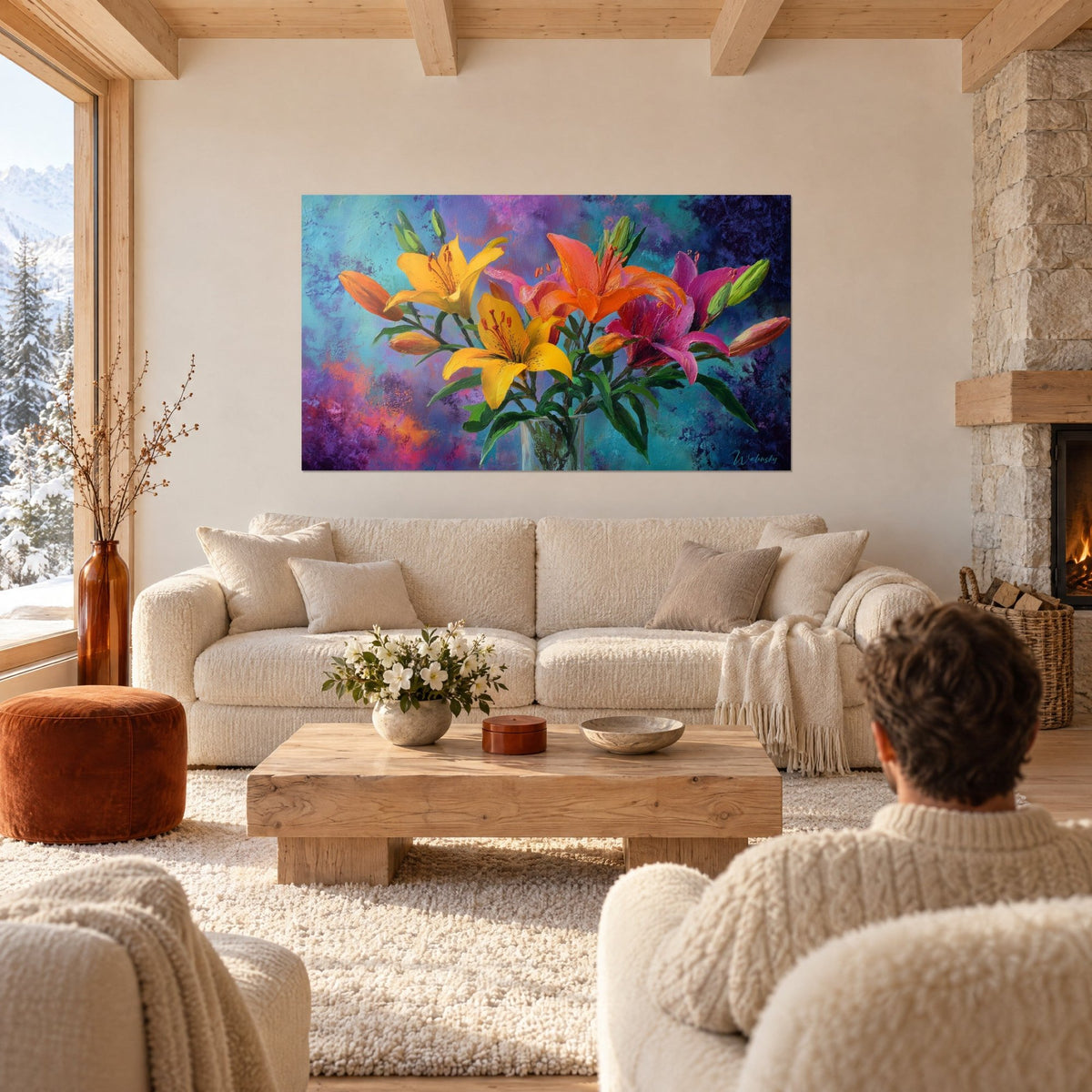 Tableau lys jaunes et orangés peints à l'huile sur fond turquoise et violet, au-dessus d'un canapé dans un salon lumineux