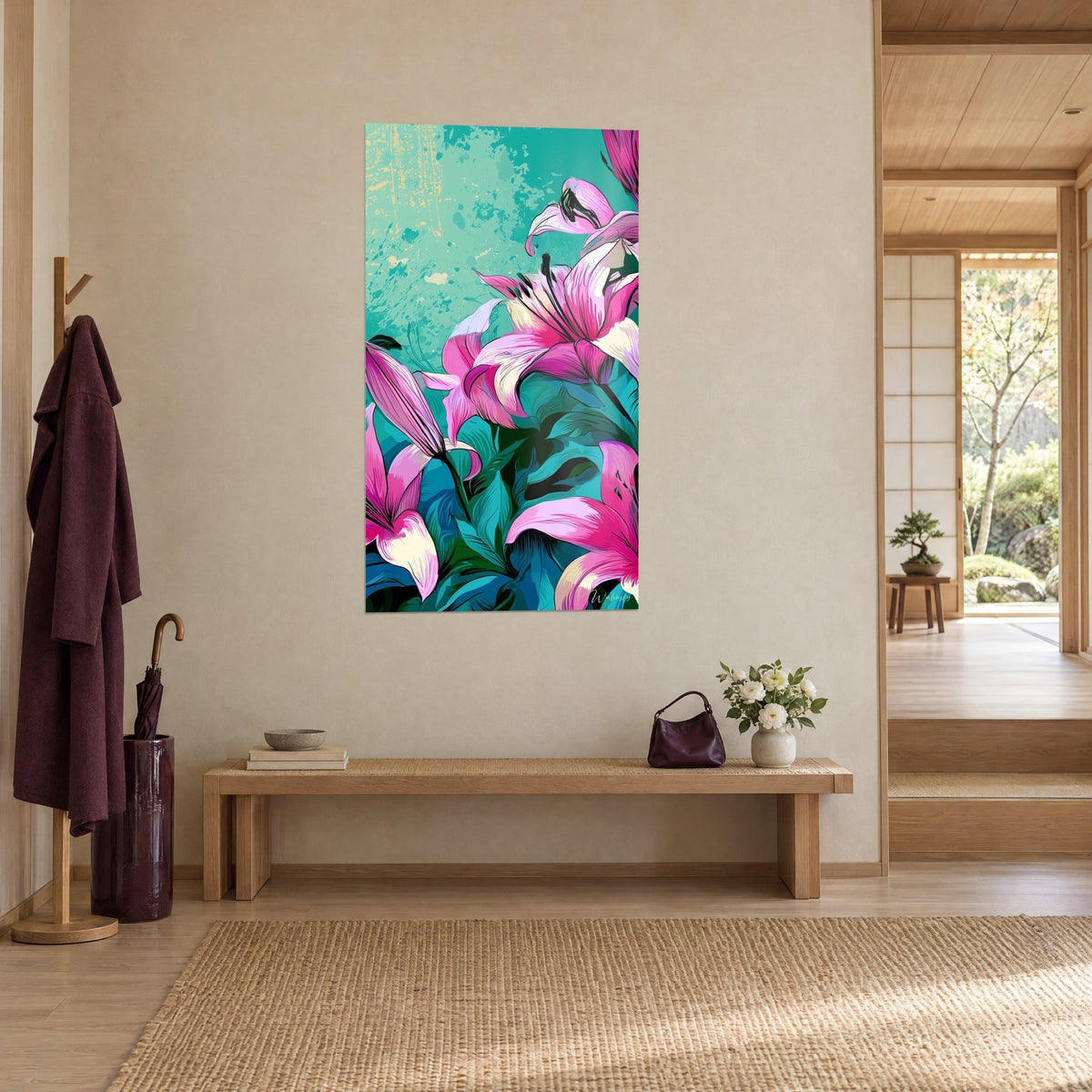 Tableau bouquet de lis tropicaux rose vif et vert émeraude, ciel turquoise éclaboussé, vu de trois-quarts dans un séjour japandi