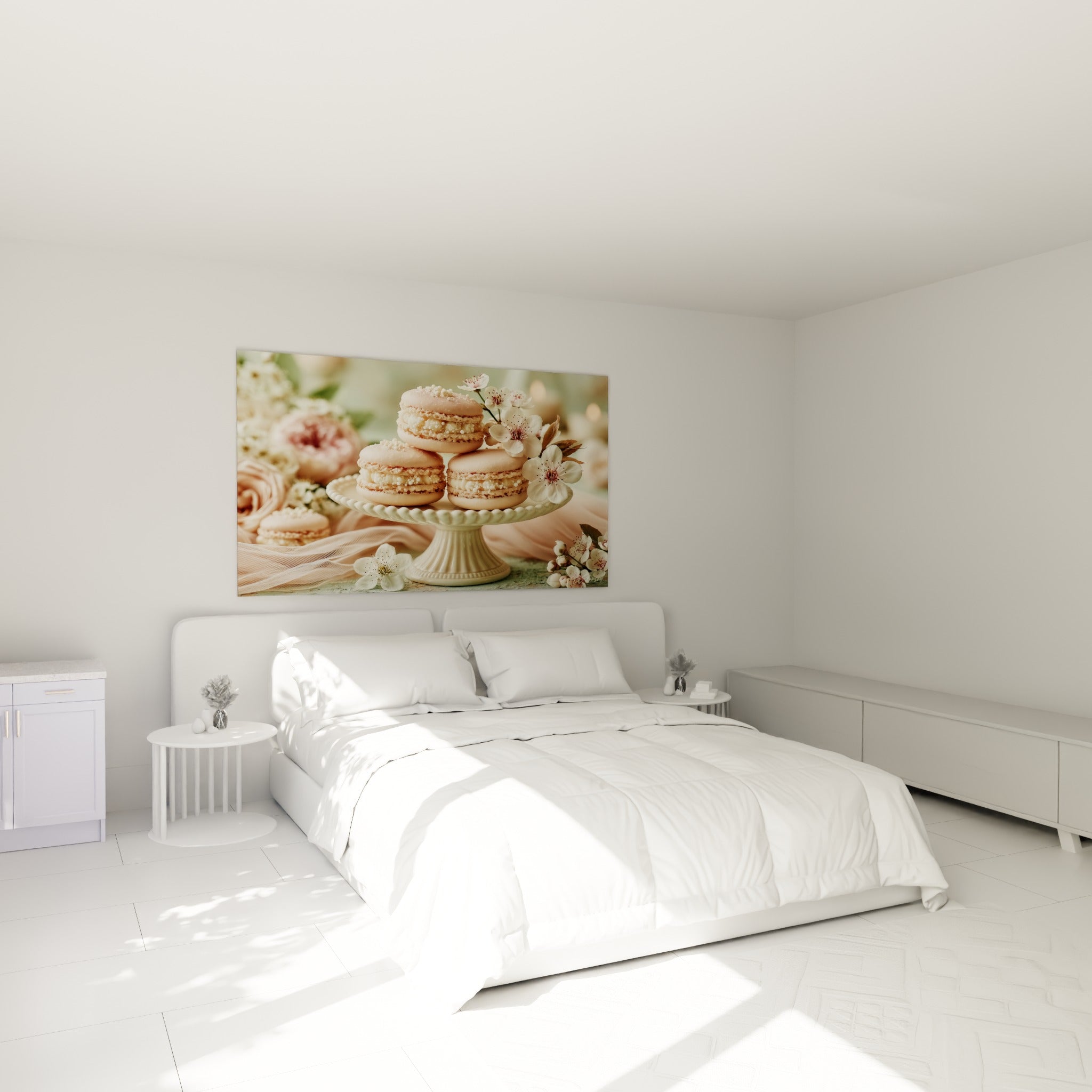 Trio de macarons roses et crème sur piédestal orné, accroché au-dessus d'un lit dans une chambre claire