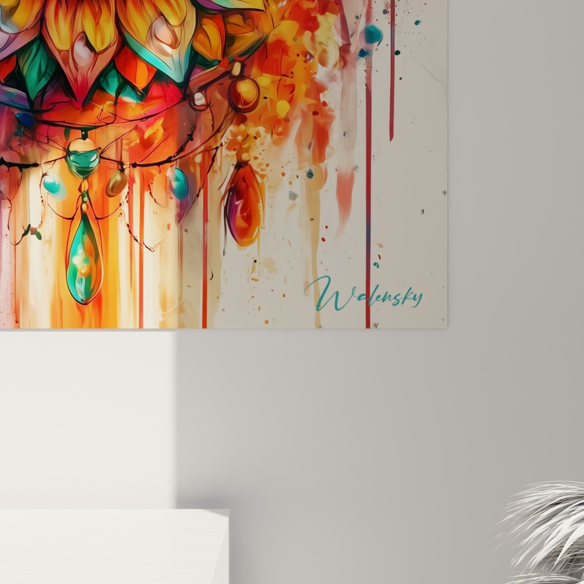 Détail des coulures aquarelle bleu et jaune safran sur la main de Fatma, empâtements et grain visibles