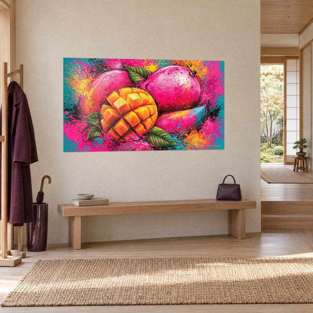 Tableau fruit tropical rose vif à chair quadrillée safran, éclaboussures turquoise, accroché en vue de trois-quarts dans une entrée