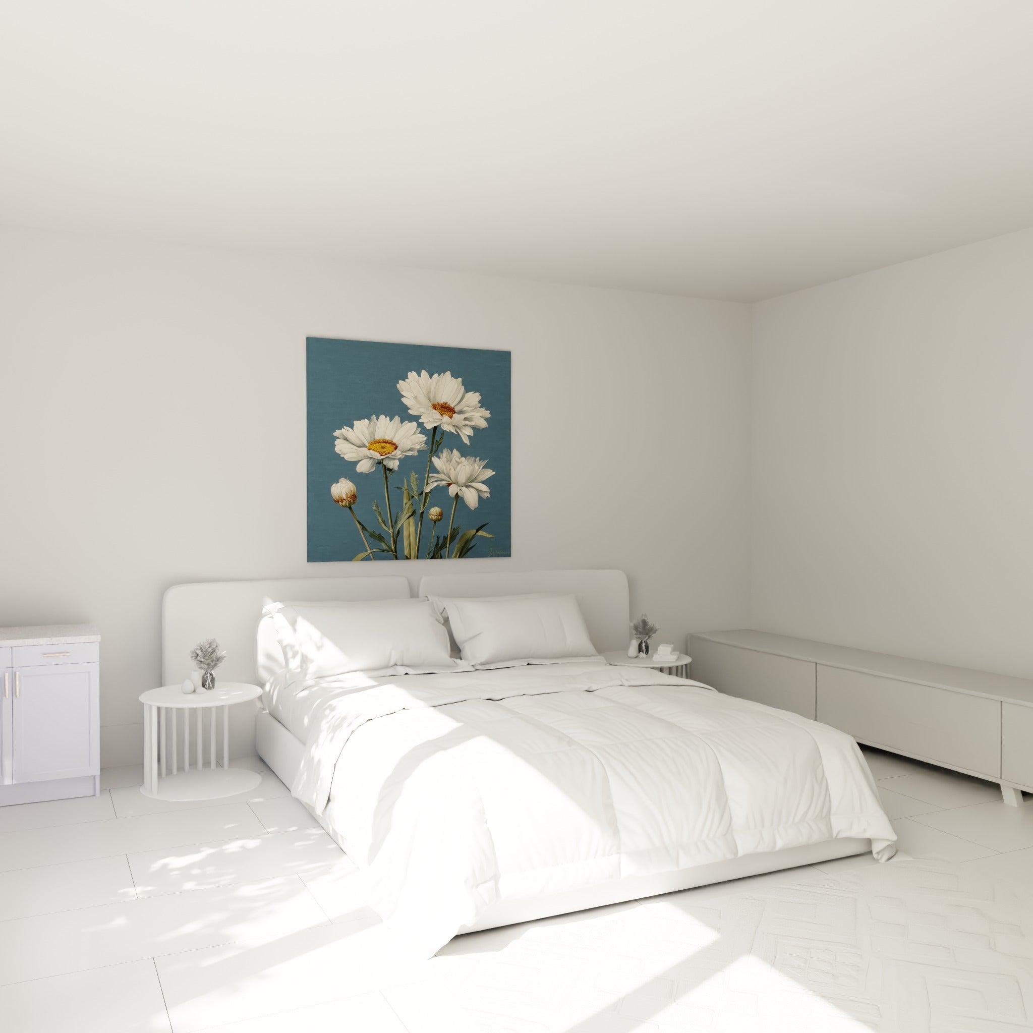Bouquet de marguerites blanches et boutons verts accroché au-dessus d'un lit dans une chambre claire