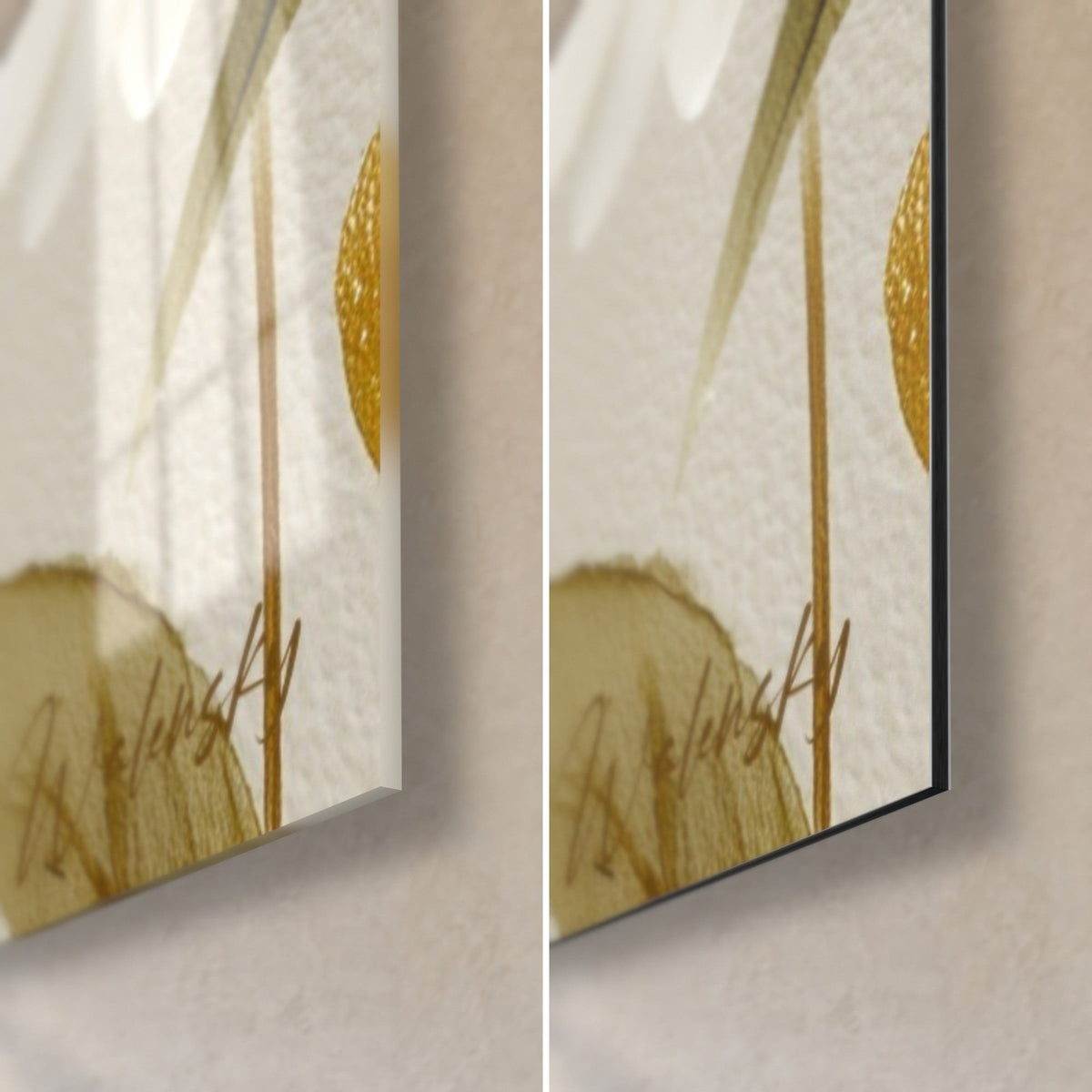 Quadro margherite bianche e stelo dorato, angolo in basso a destra: vetro acrilico lucido a sinistra, Dibond nero opaco a destra, spessore 3 mm
