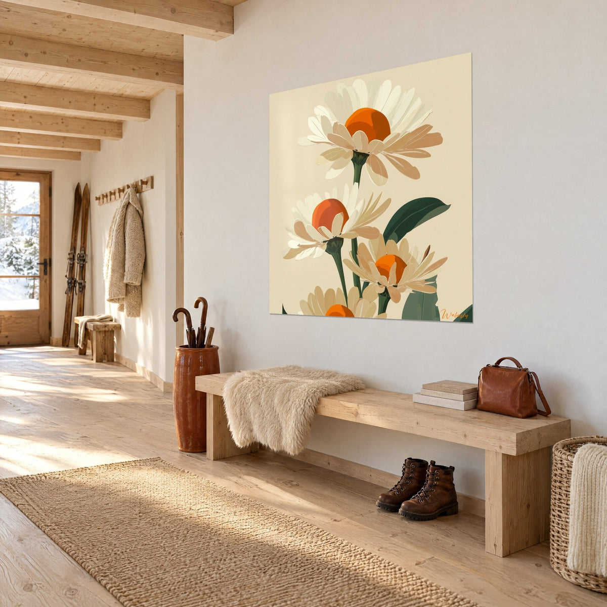 Cuadro ramo de flores blancas con centros naranjas, hojas verde oscuro sobre fondo beige, sobre un banco de madera clara