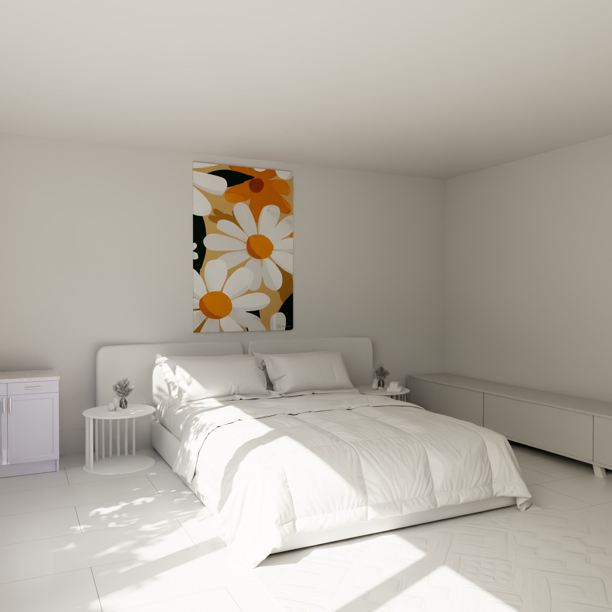 Pétales blancs et cœurs orange de la marguerite au-dessus d'un lit dans une chambre claire