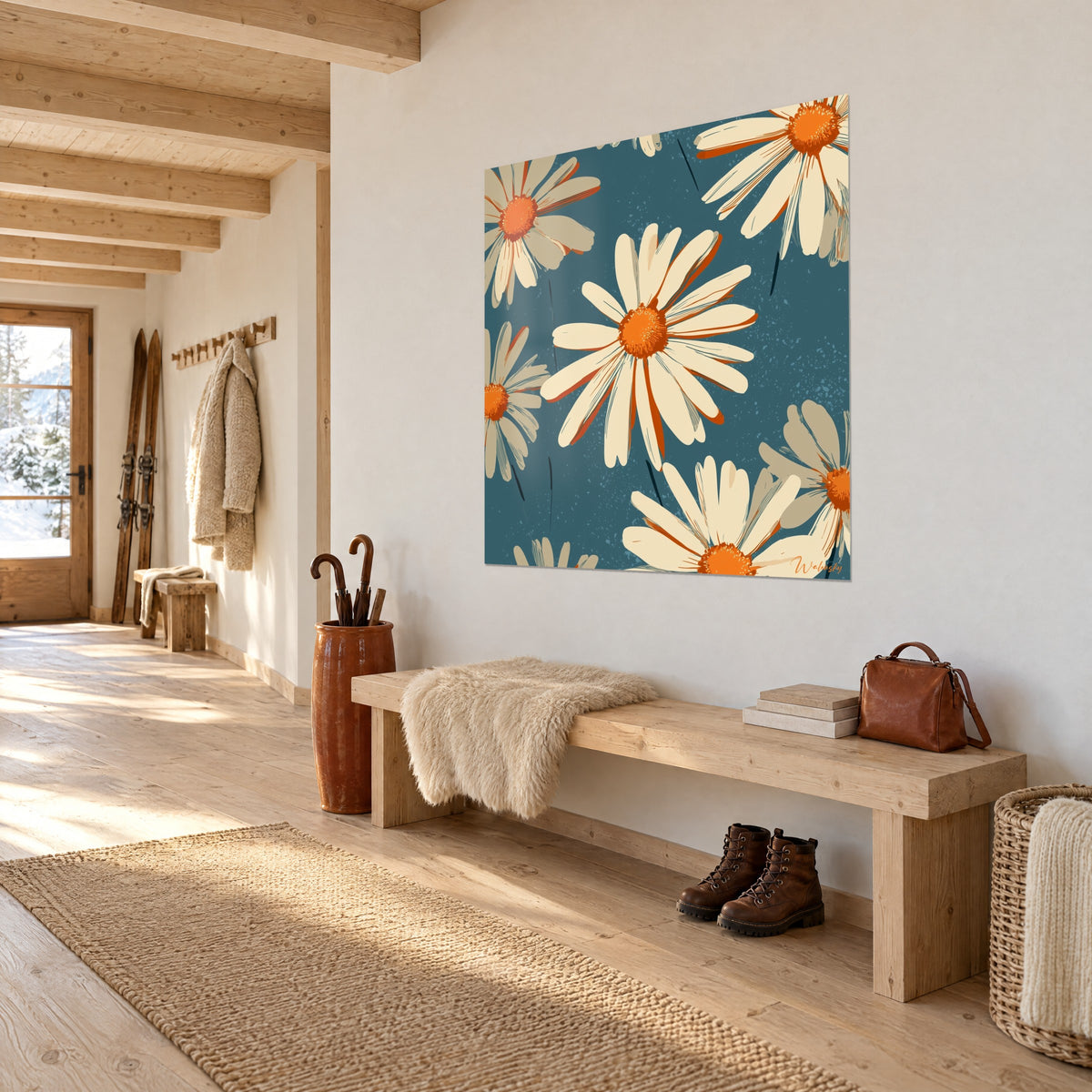 Cuadro de flores de manzanilla beige y crema, corazones naranjas sobre fondo azul petróleo, vista de tres cuartos junto a un banco de madera clara