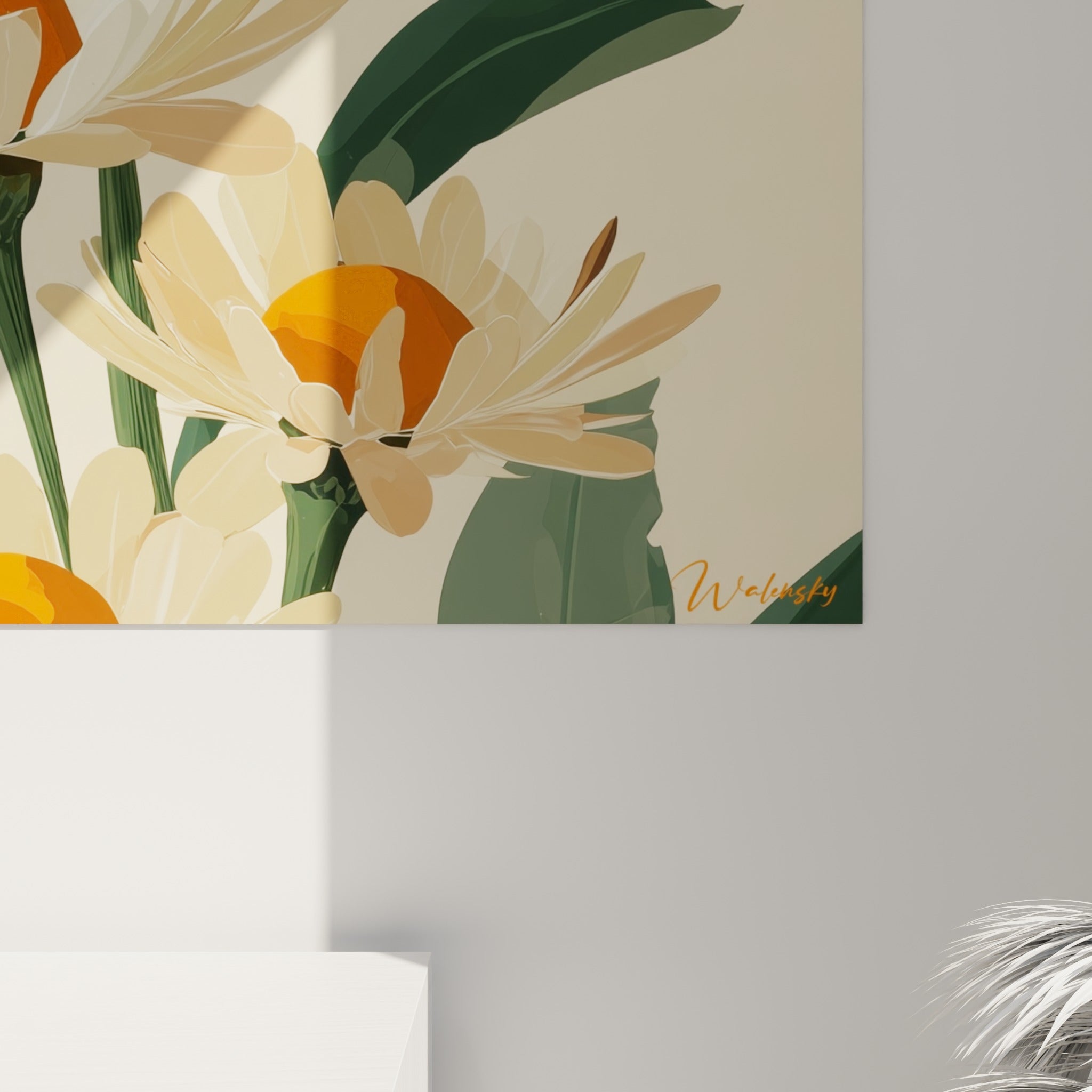 Pétales blancs et cœur orange d'une marguerite, texture lisse et couleurs franches en gros plan