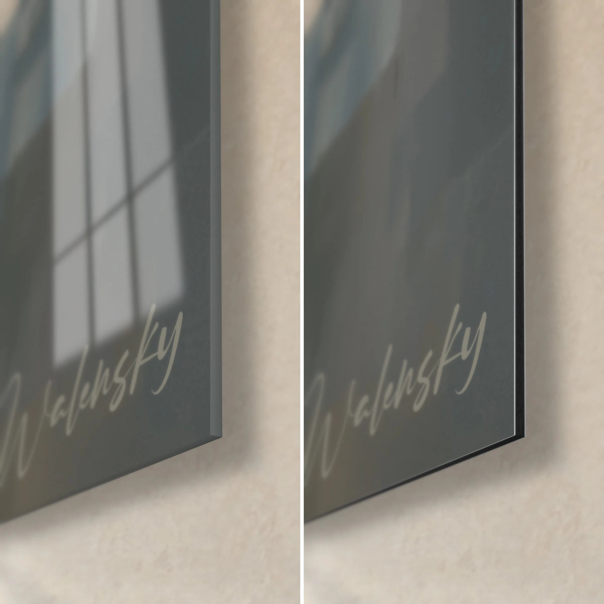 Tableau idole stylisée en pixels, coin bas droit : verre brillant aux reflets, alu Dibond mat gris-vert, tranche de 3 mm visible