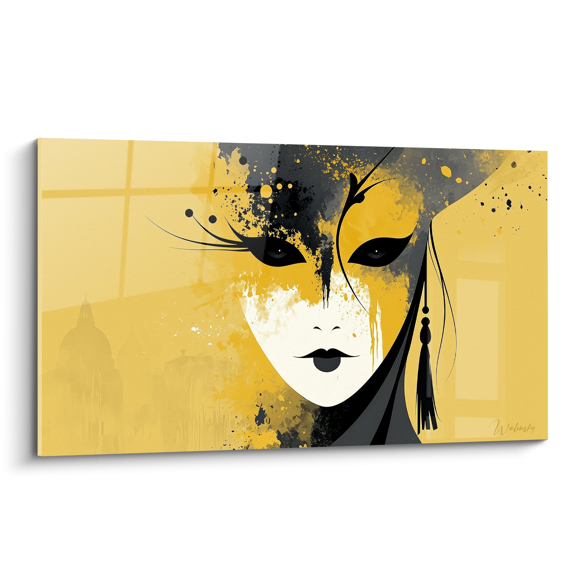 Masque de Venise jaune moutarde et noir, visage blanc éclaboussé de peinture expressive