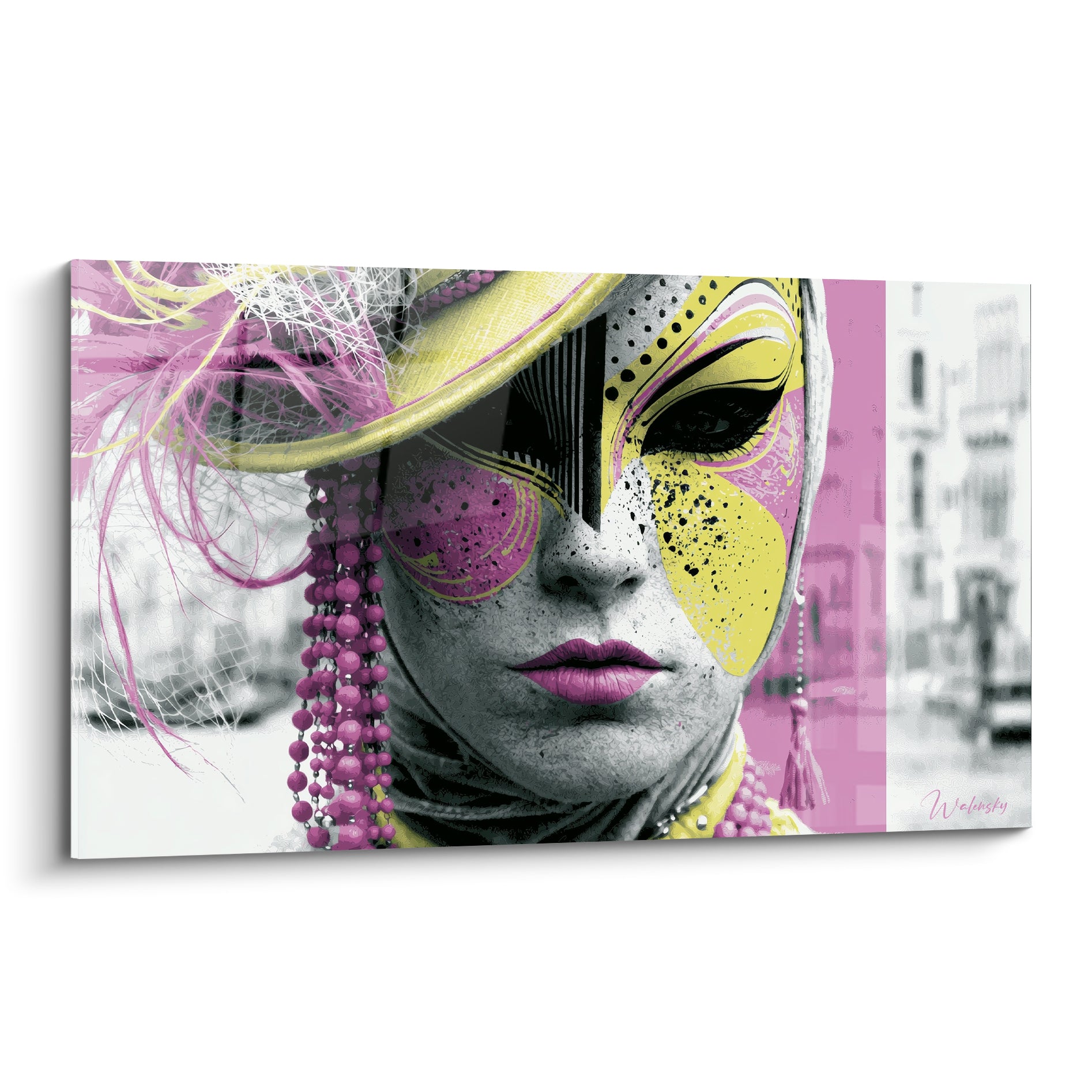Masque de venise au regard mystérieux, teintes rose fuchsia et jaune sur fond noir et blanc contrasté