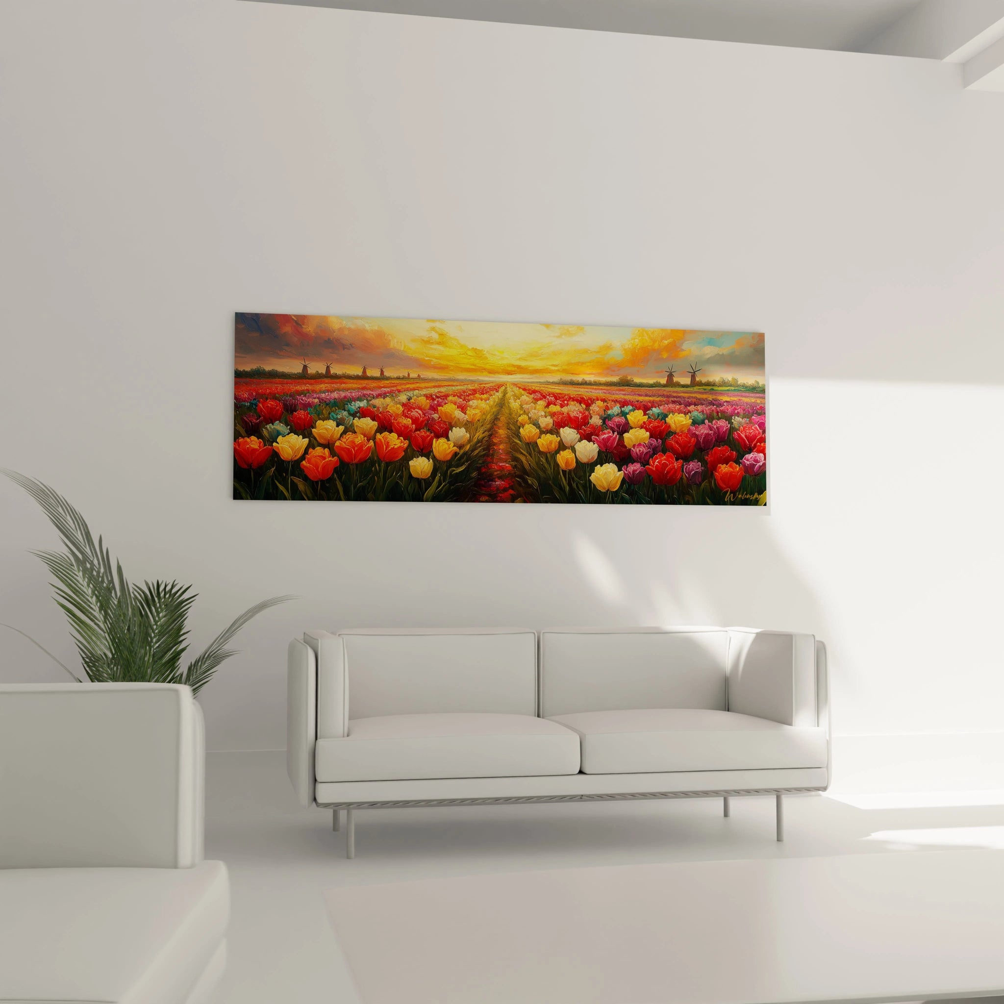 Tableau hollandais de champs de tulipes aux couleurs éclatantes sous une lumière dorée. Les rangs distincts de fleurs rouge vif, jaune ambré et violet profond créent des lignes directrices vers l'horizon où se profilent des moulins emblématiques.
