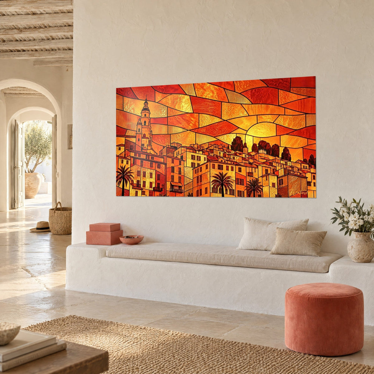 Tableau cité méditerranéenne en mosaïque orange et rouge, palmiers sombres et ciel ondulé, vue de trois-quarts dans une maison de pierre claire