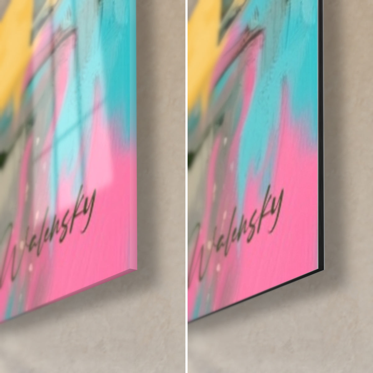 Cuadro de una figura militar con capa turquesa, firma rosa Walensky abajo a la derecha, vidrio brillante a la izquierda, Dibond negro mate a la derecha