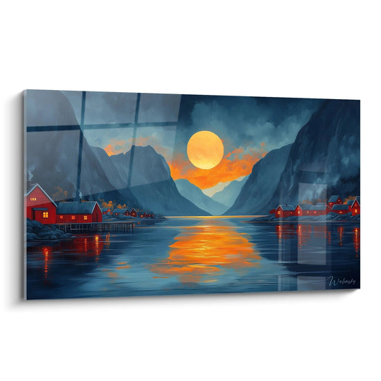 Quadro che raffigura un fiordo nordico al tramonto con capanne rosse sulle rive, imponenti montagne blu e riflessi arancioni sull'acqua calma che creano un sentiero luminoso.
