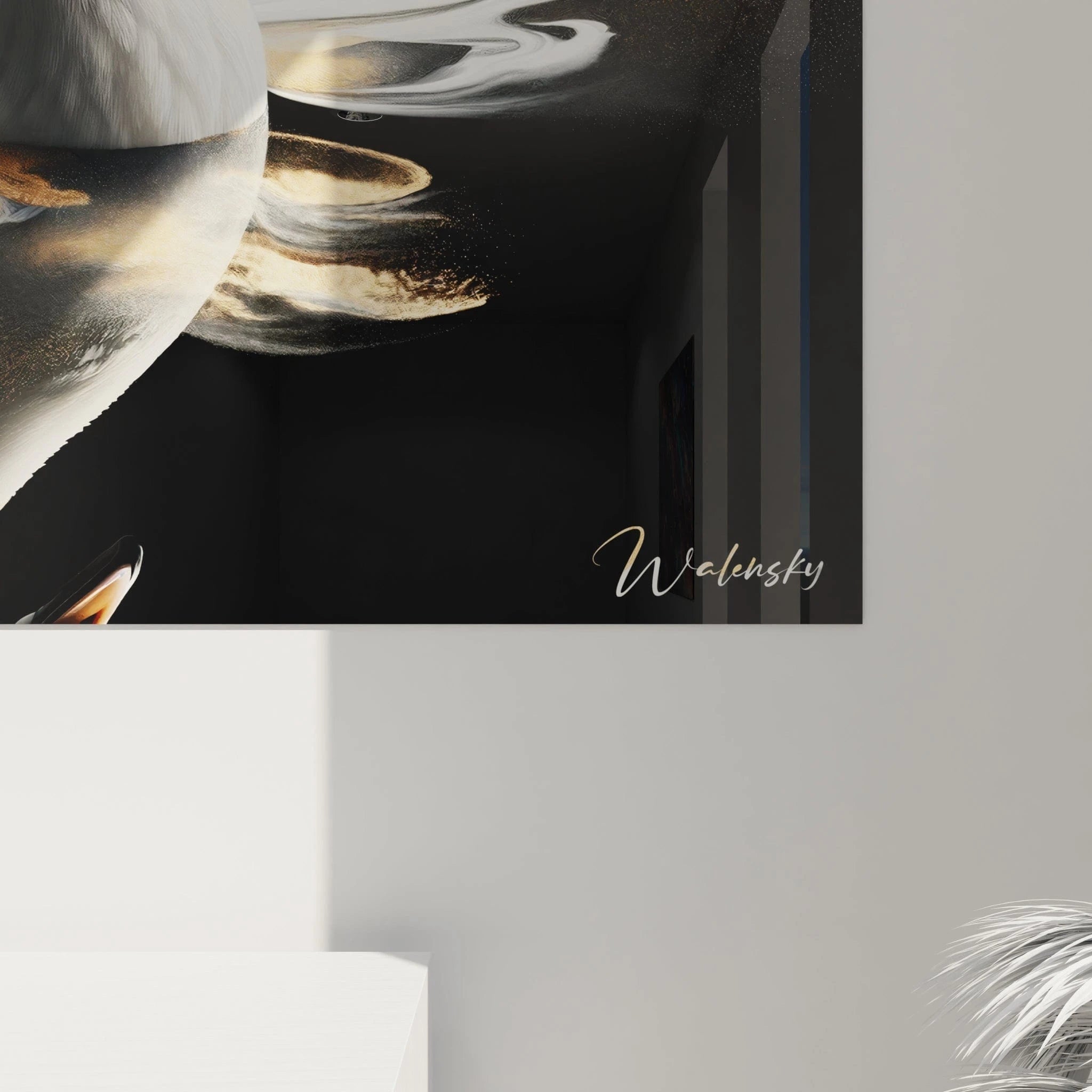 Un tableau d'animal présentant un cygne blanc nageant dans des eaux stylisées aux motifs marbrés. La texture détaillée des plumes blanches contraste avec les mouvements fluides noir, blanc et or qui composent la surface aquatique. L'effet visuel évoque un mélange d'encre, d'or et de lait se répandant autour de l'élégant oiseau sur fond noir profond.
