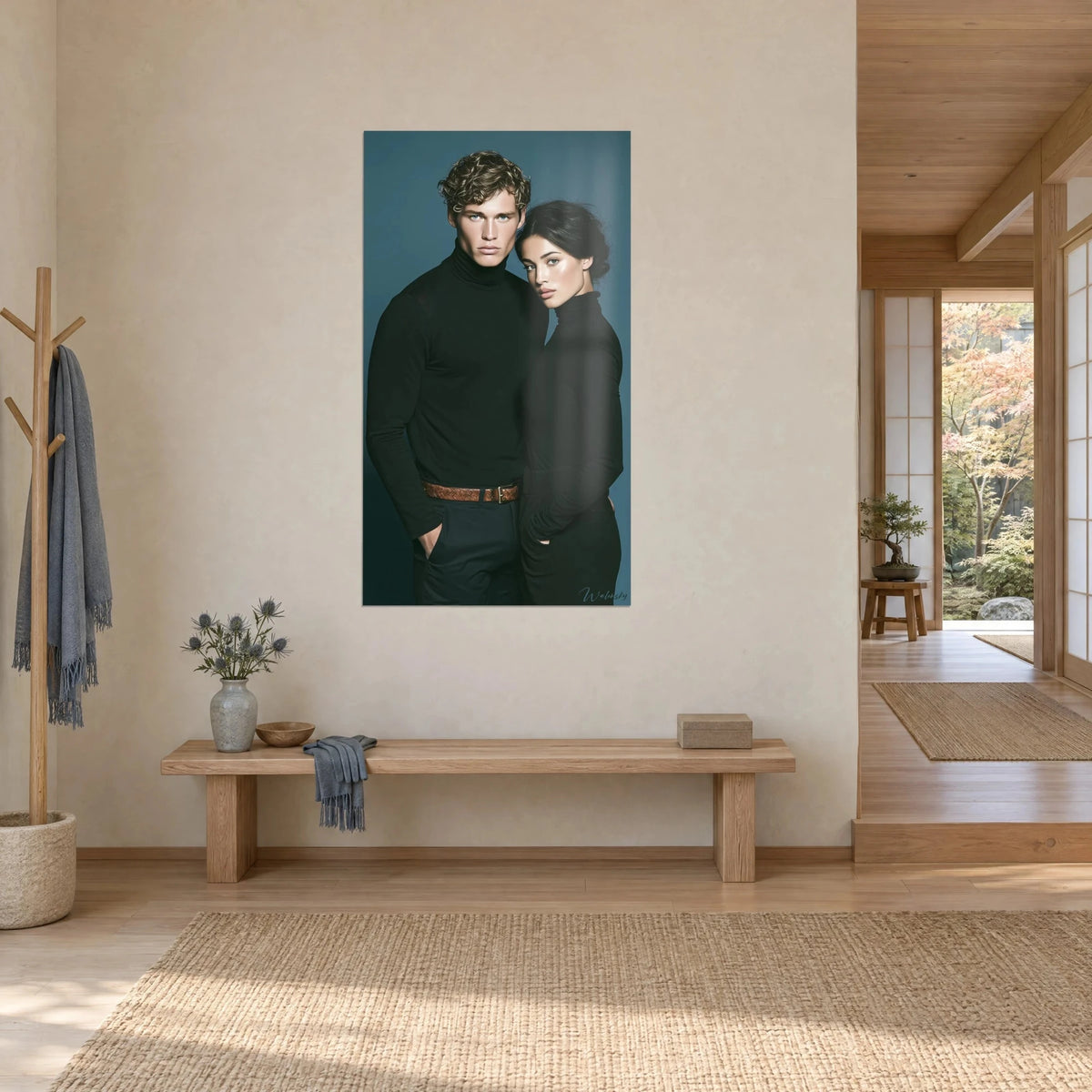 Gemälde lockiges Model mit blauen Augen und brünettem Knoten, schwarzer Pullover, entenblauer Hintergrund, helles Holz und Tatami, Dreiviertelansicht