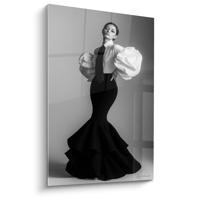 Tableau Silhouette en robe sirène noire et blanche - Allure de podium - Edition Mode noir et blanc