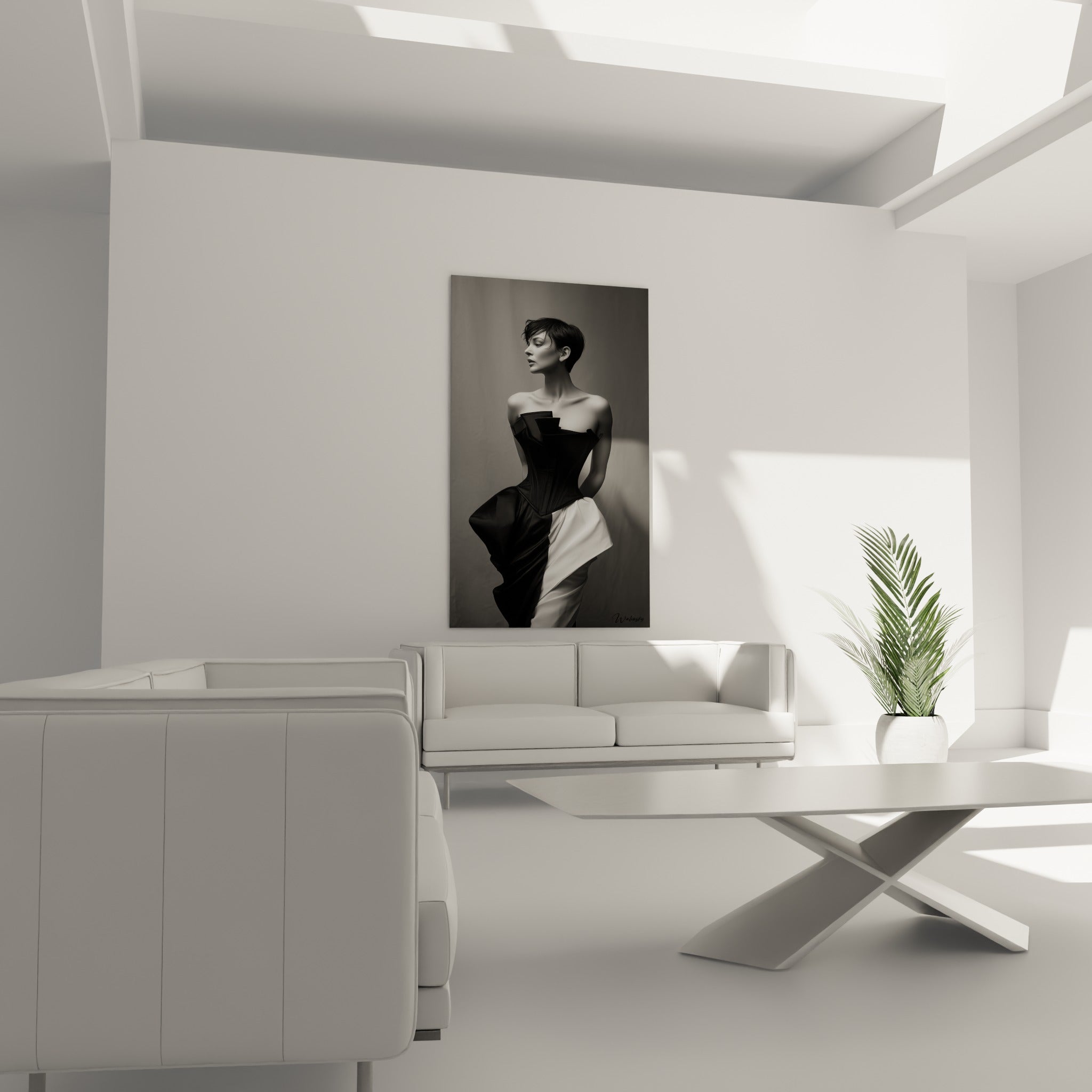 Femme au buste corseté noir et pan de tissu blanc envolé, au-dessus d'un canapé dans un salon lumineux