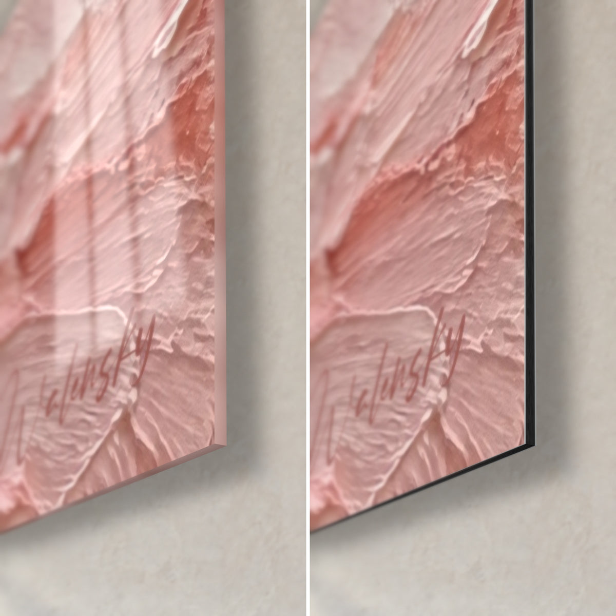 Schilderij roze citadel met ivoorkleurige spatelstreken, rechtsonder: glanzend acrylglas links, mat zwart Dibond rechts