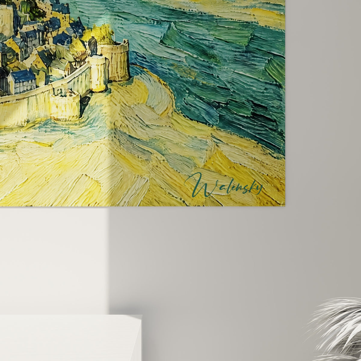 Empâtements épais mêlant vert sauge et doré révélant la texture picturale du Mont-Saint-Michel en gros plan