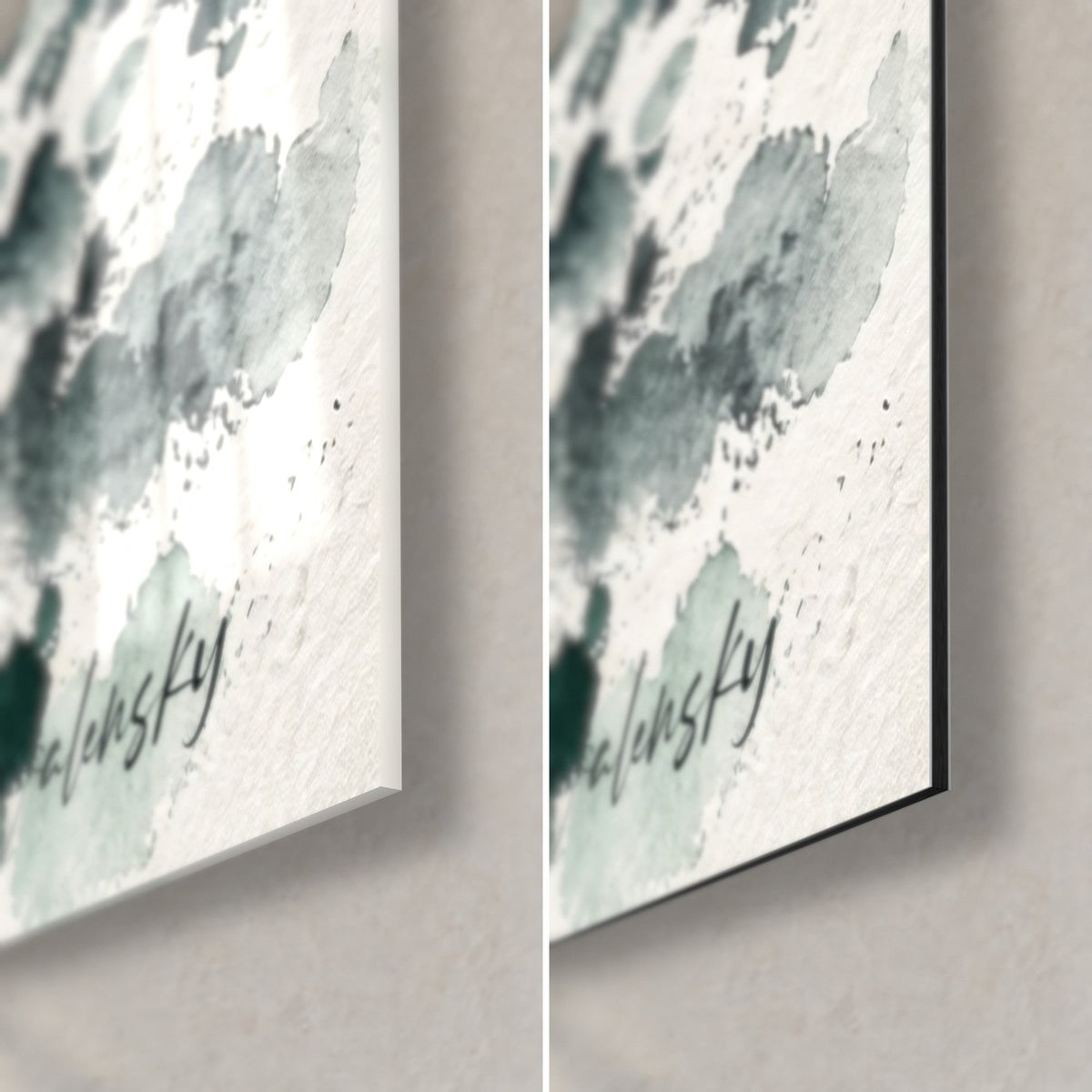 Schilderij uitgelijnde palen, saliegroene en zwarte vlekken, rechterhoek onder in glanzend glas en mat Dibond, 3 mm rand
