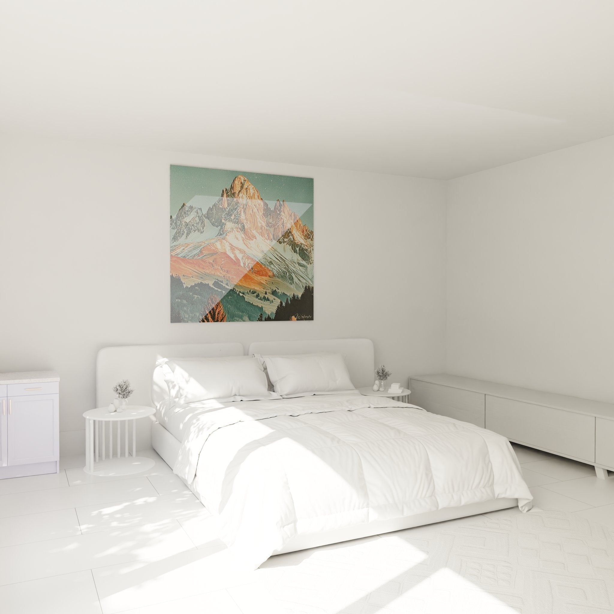 Tableau montagne sommets enneigés décorant une chambre moderne avec ambiance cosy et naturelle