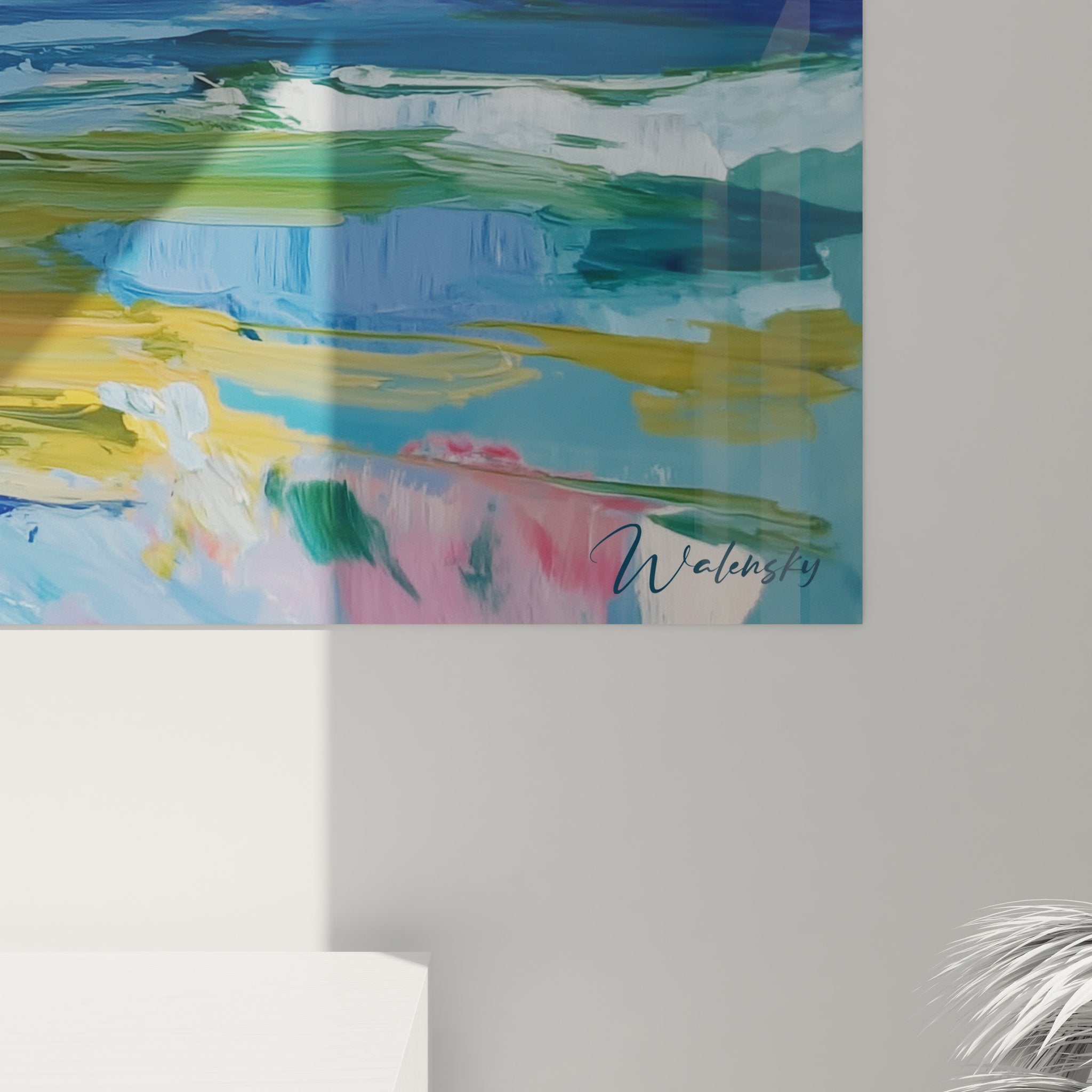 Vue ensemble tableau montagne paysage arbre, composition complète avec montagnes bleues et ciel nuageux coloré