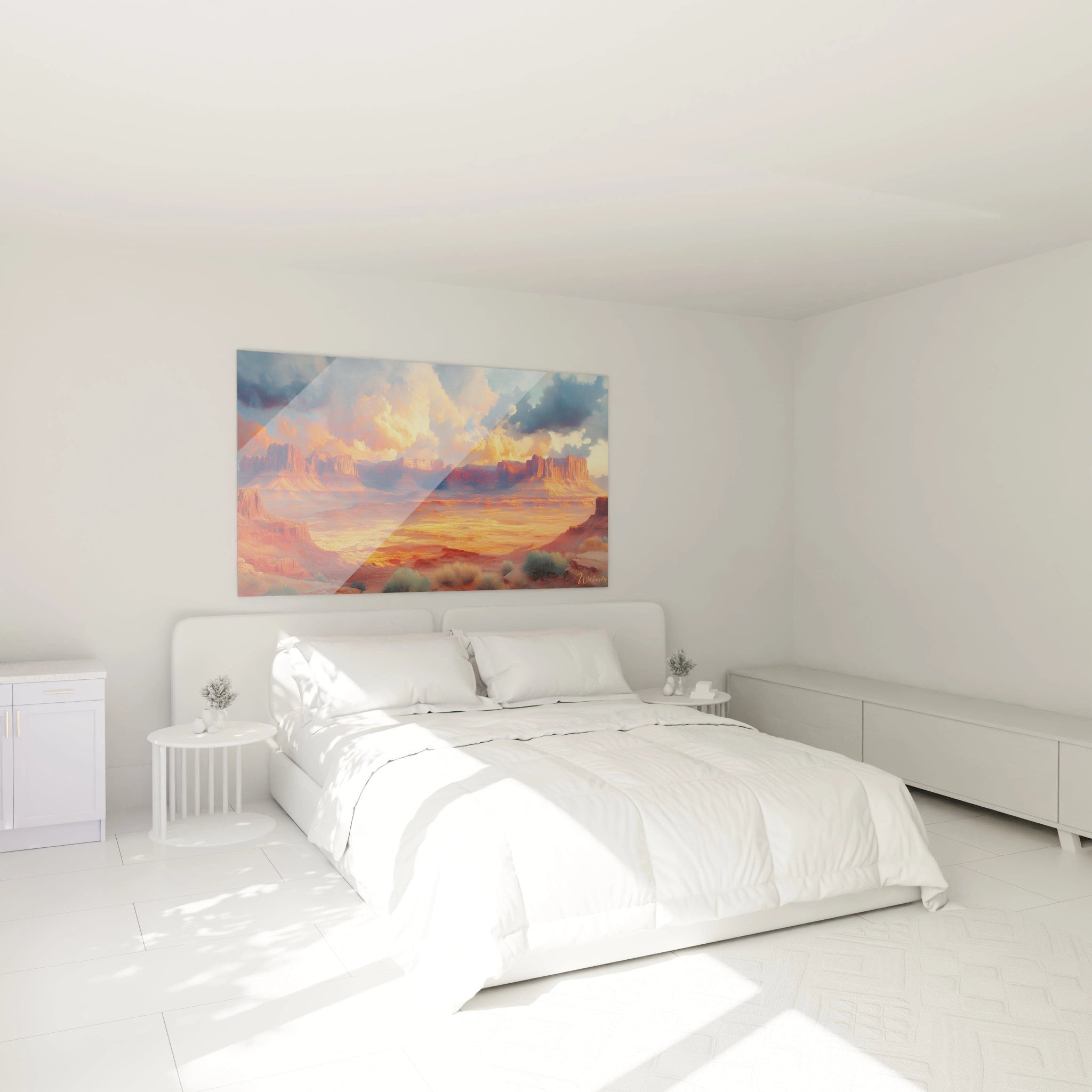Tableau désert montrant des mesas iconiques baignées de lumière dorée au coucher du soleil avec un ciel embrasé mélangeant orange vif, rouge profond et violet.
