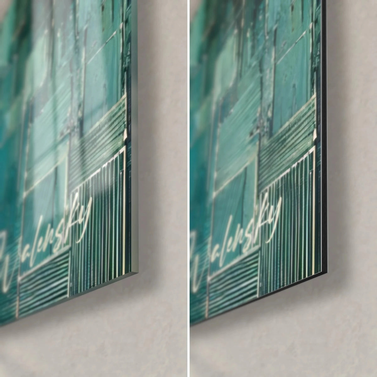 Gemälde aus grünen Tesserae, untere rechte Ecke: glänzendes Acryl­glas links, matres Dibond-Aluminium rechts, 3 mm Kante