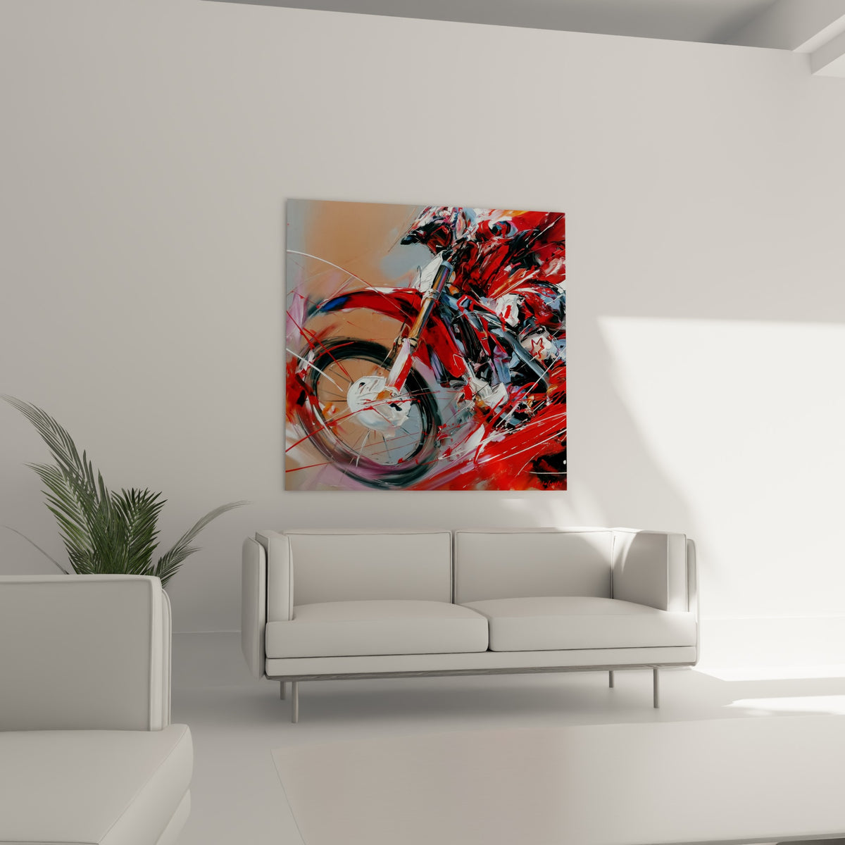 Course de moto cross aux teintes rouge vif et blanches, disposée au-dessus d'un canapé dans un salon lumineux