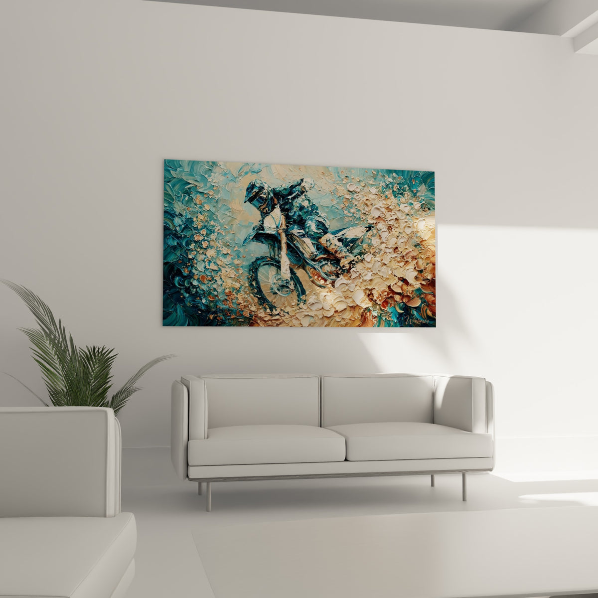 Moto cross bleu et ocre en pleine impulsion, accroché au-dessus d'un canapé dans un salon lumineux