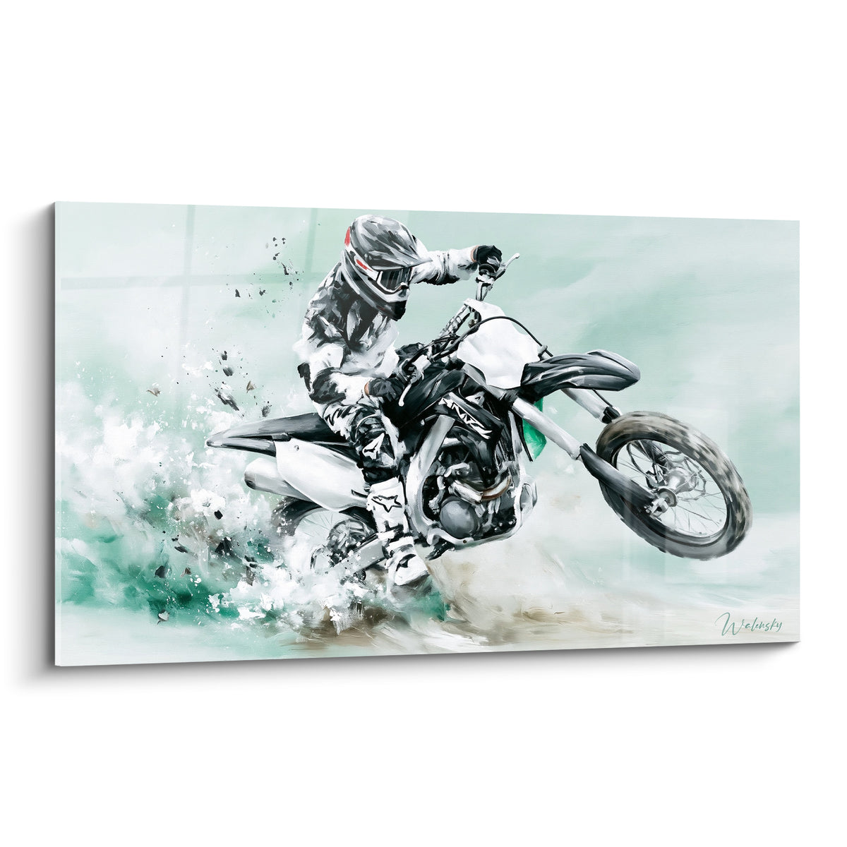 Pilote moto cross blanc et gris en dérapage, gerbe de boue sur fond vert menthe estompé