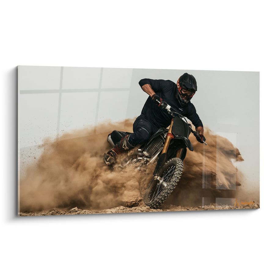 Tableau Motocycliste noir et beige dans un nuage de terre - Virage dans la poussière - Edition Moto cross