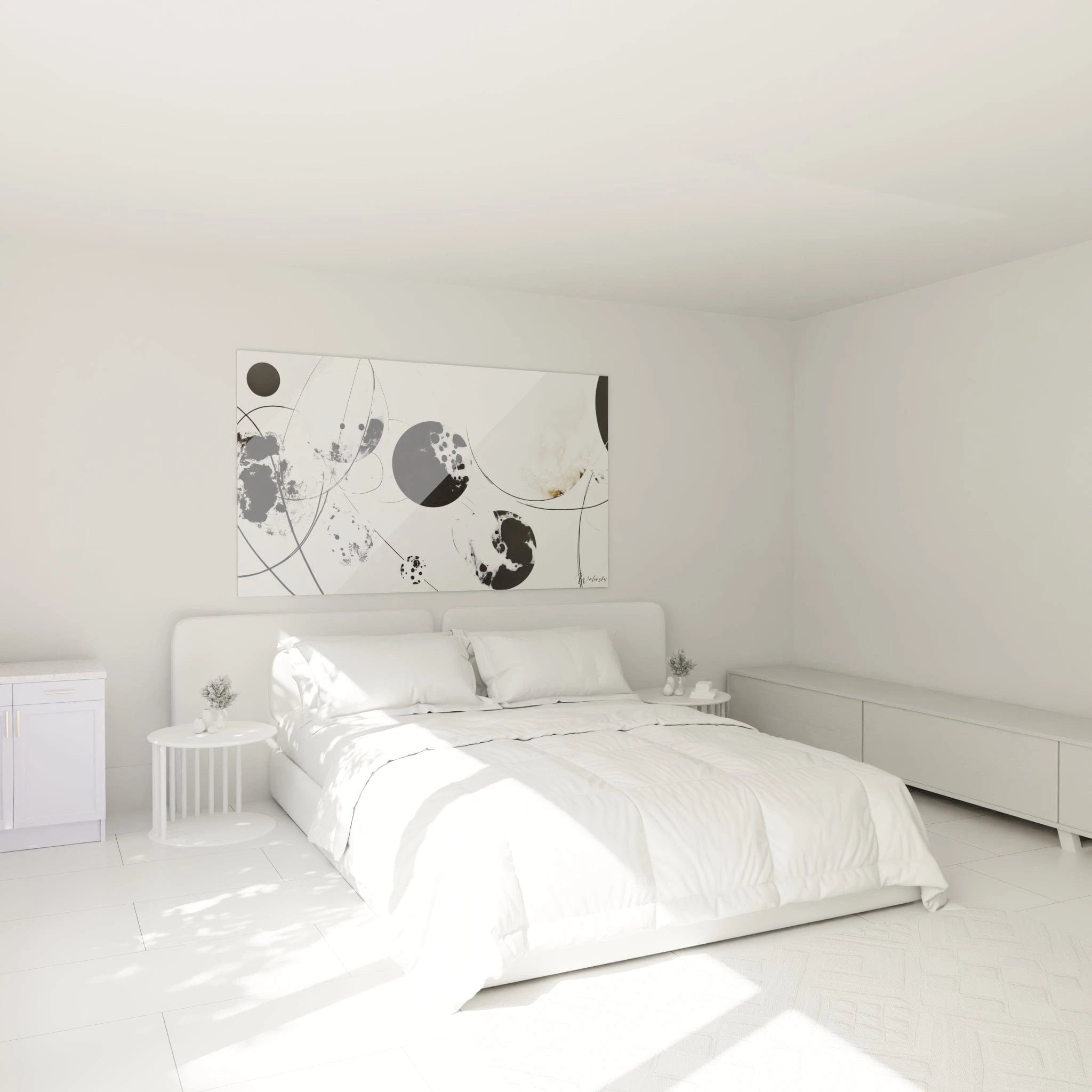 Tableau tacheté noir et blanc de Walensky au-dessus d'un lit moderne dans une chambre lumineuse