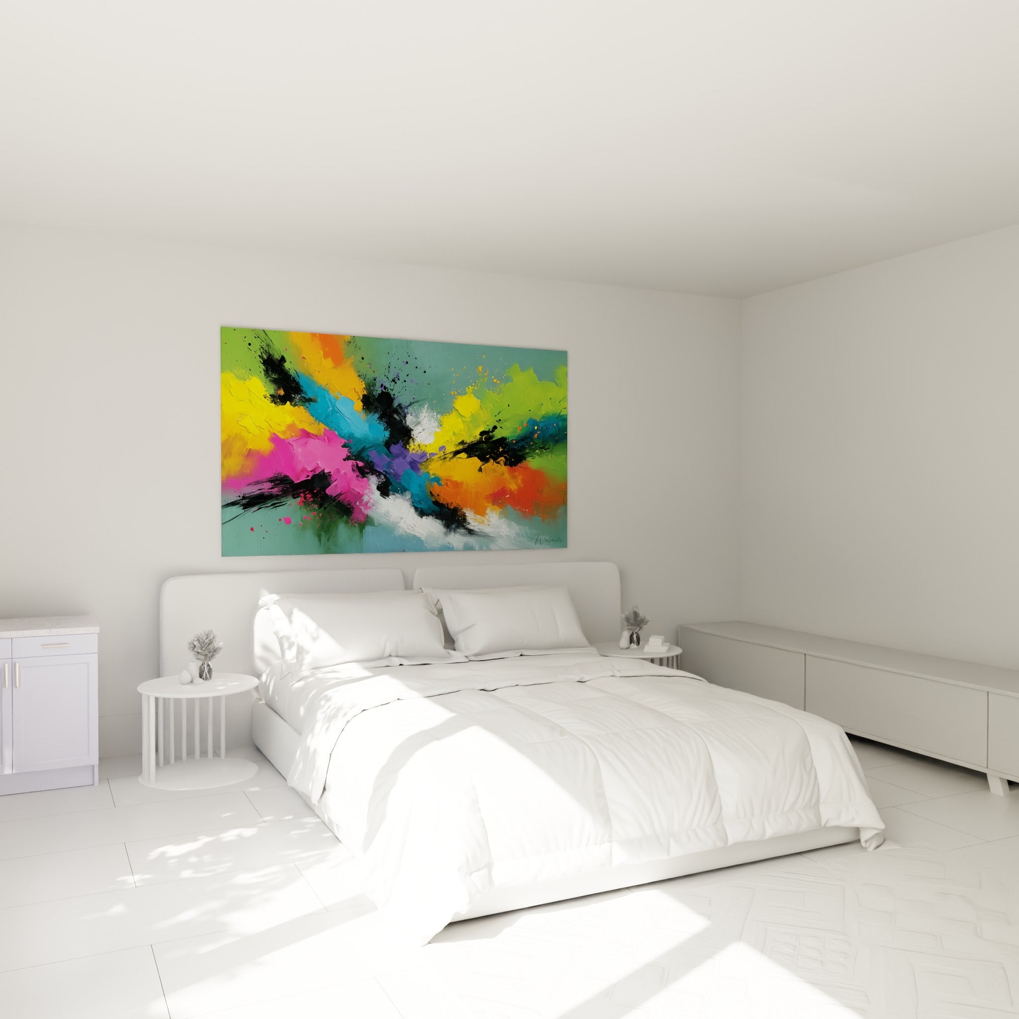 Éclaboussures colorées fuchsia et bleu ciel accrochées au-dessus d'un lit dans une chambre claire