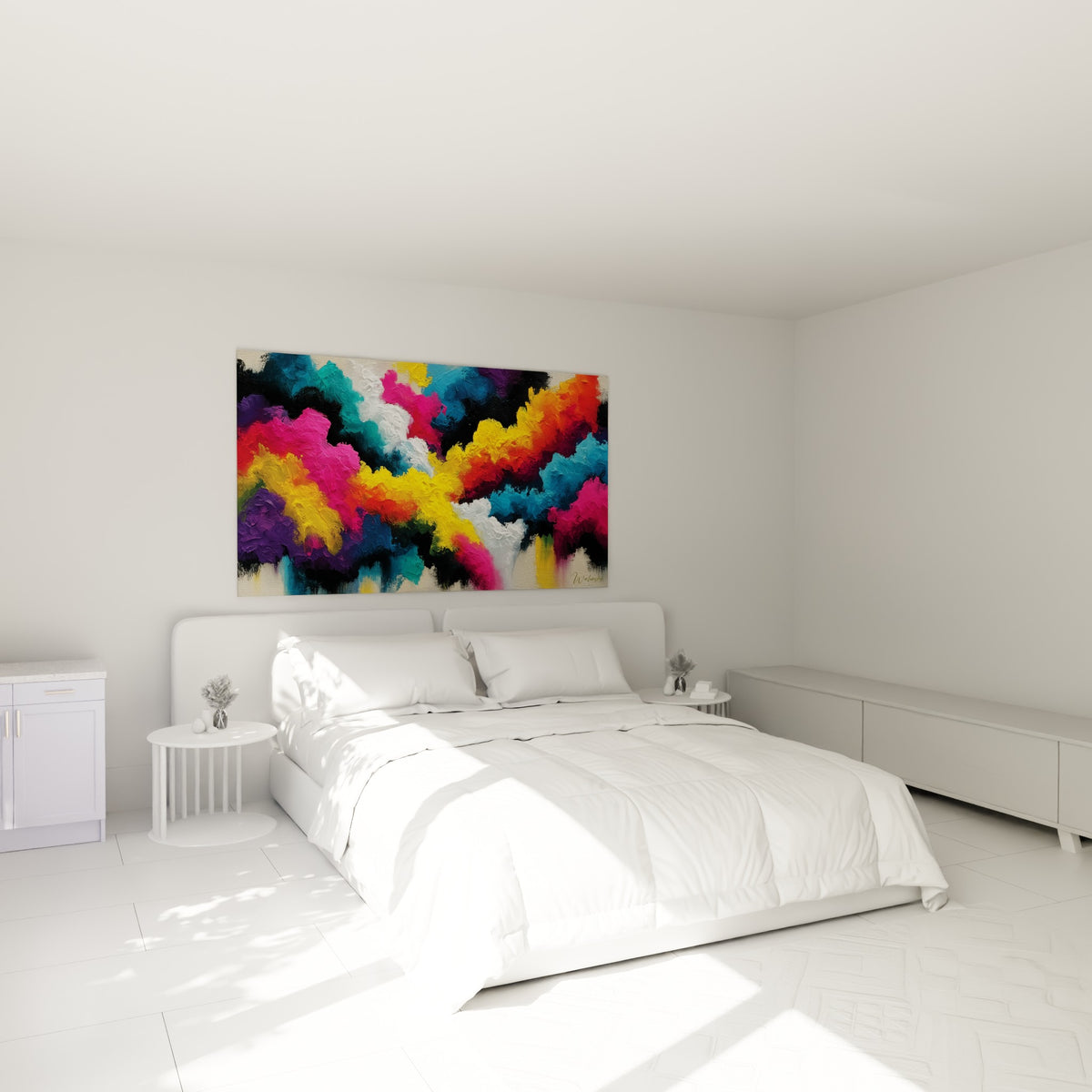 Composition abstraite bleu turquoise et rose vif au-dessus d'un lit dans une chambre claire