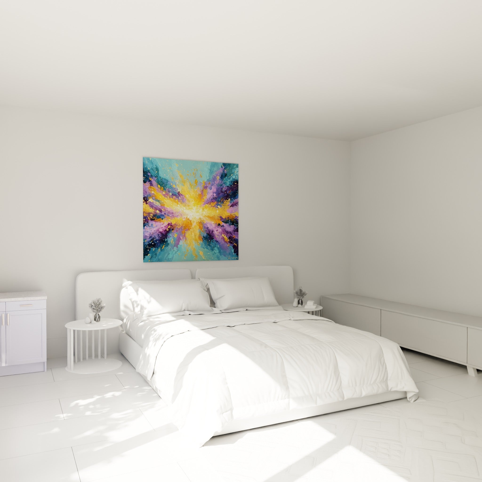 Tourbillon doré et violet du Multicolore abstrait, au-dessus d'un lit dans une chambre claire