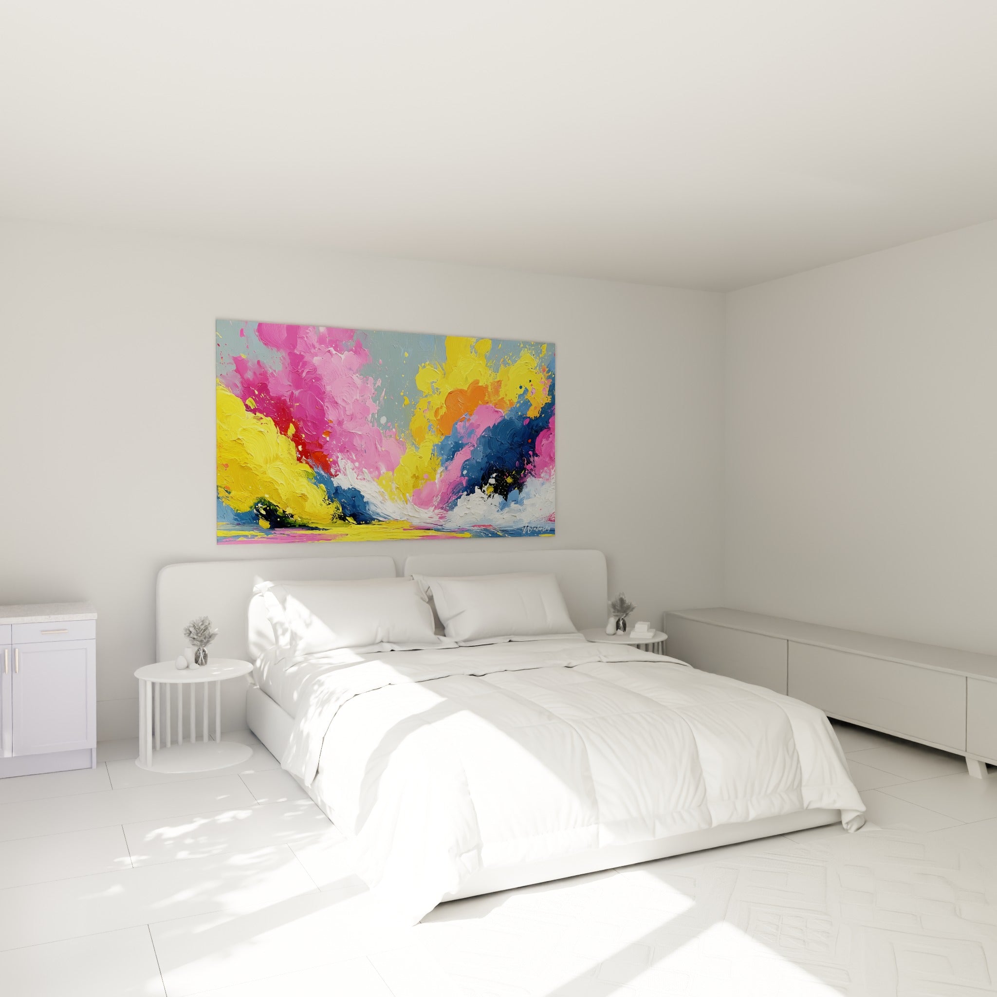 Explosion chromatique rose fuchsia et jaune vif, tableau multicolore abstrait au-dessus d'un lit dans une chambre claire
